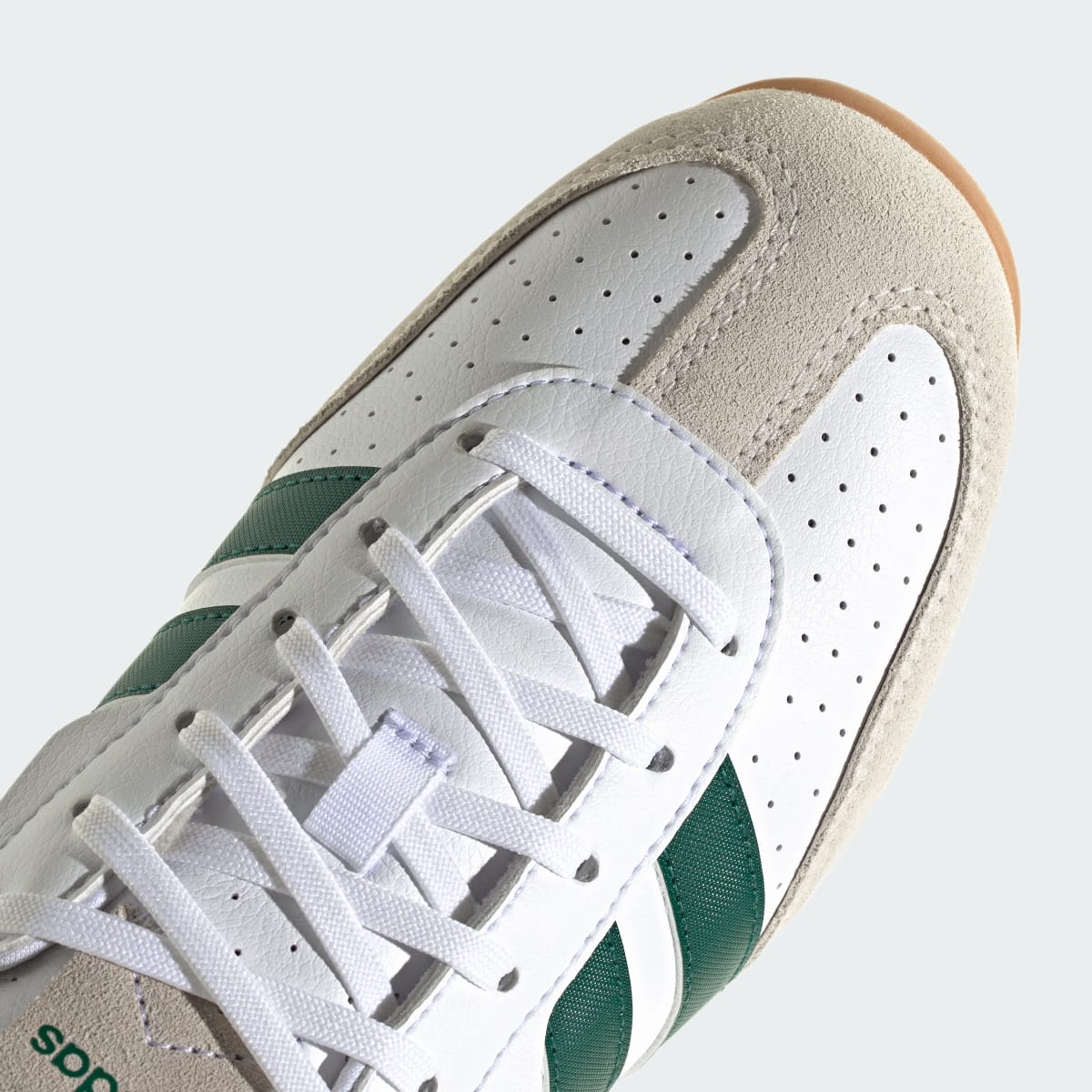 adidas Women's Barreda LO Shoes - Cloud White / Collegiate Green / Chalk White