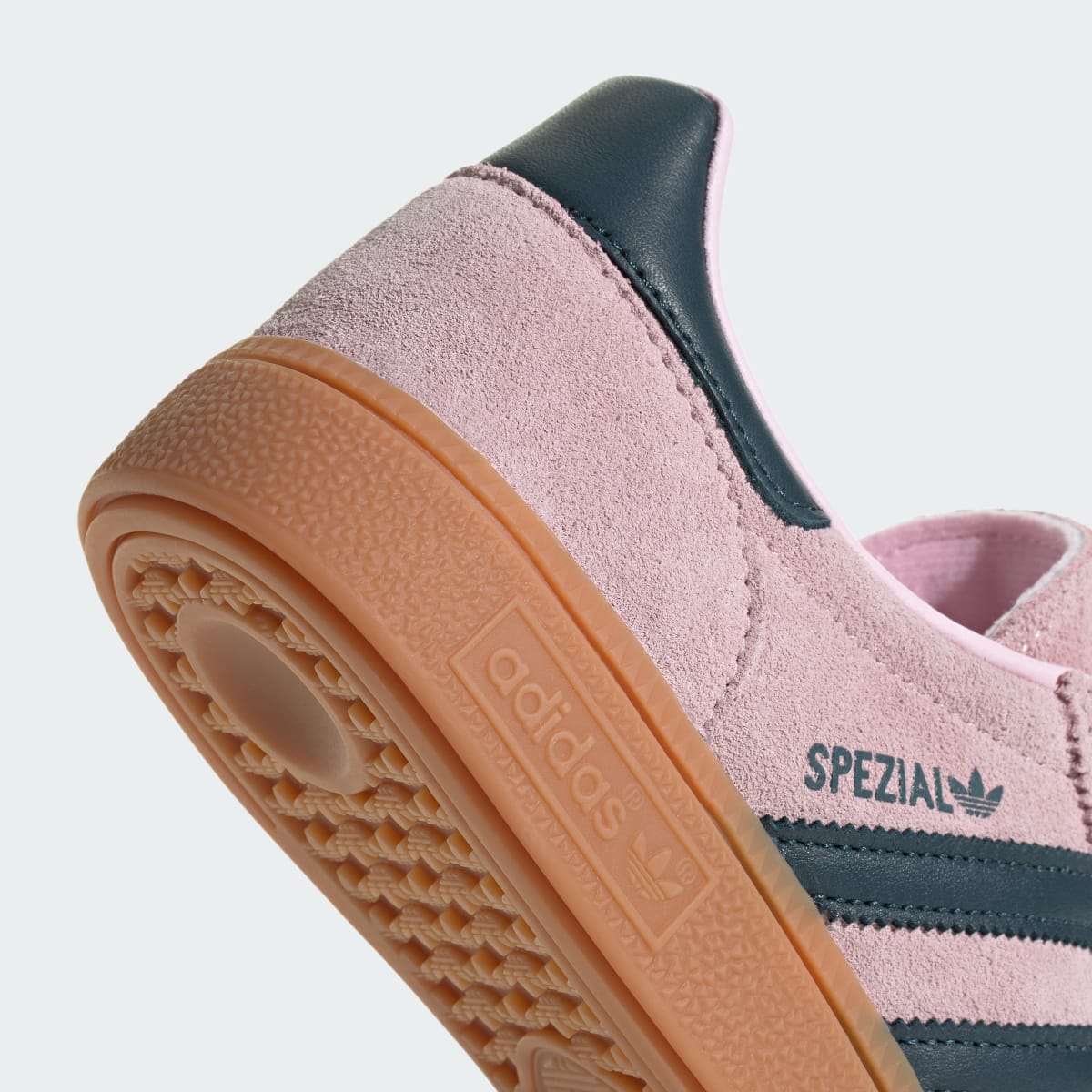 adidas Women's Handball Spezial Shoes - Clear Pink / Arctic Night / Gum