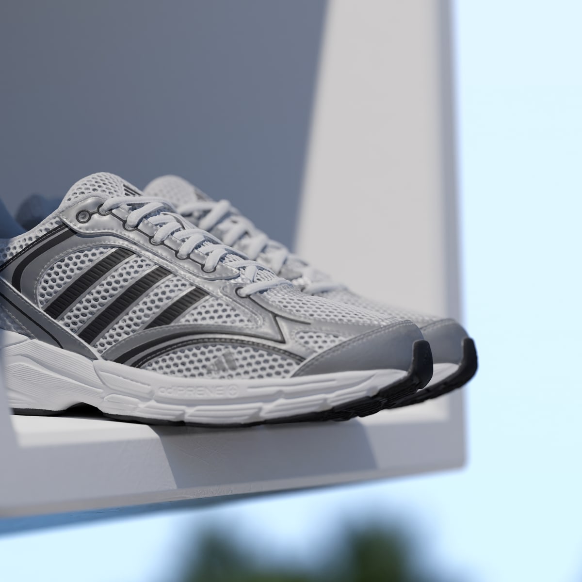 adidas Women's Spiritain 2000 Shoes - Cloud White / Silver Metallic / Core Black