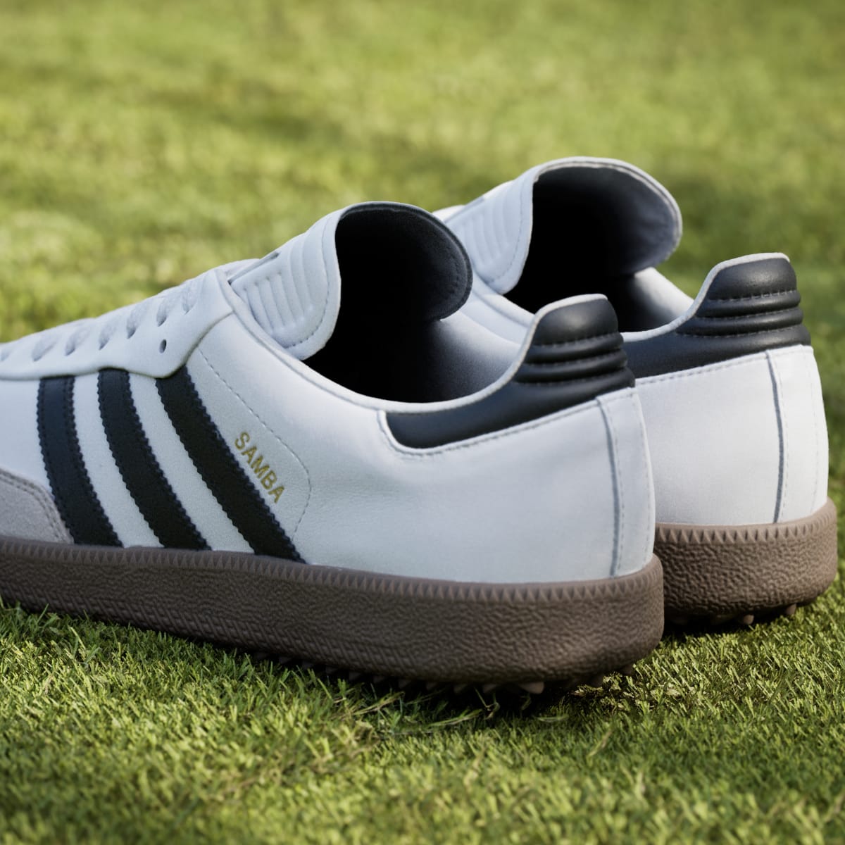 adidas Women's Samba Spikeless Golf Shoes - Cloud White / Core Black / Gum