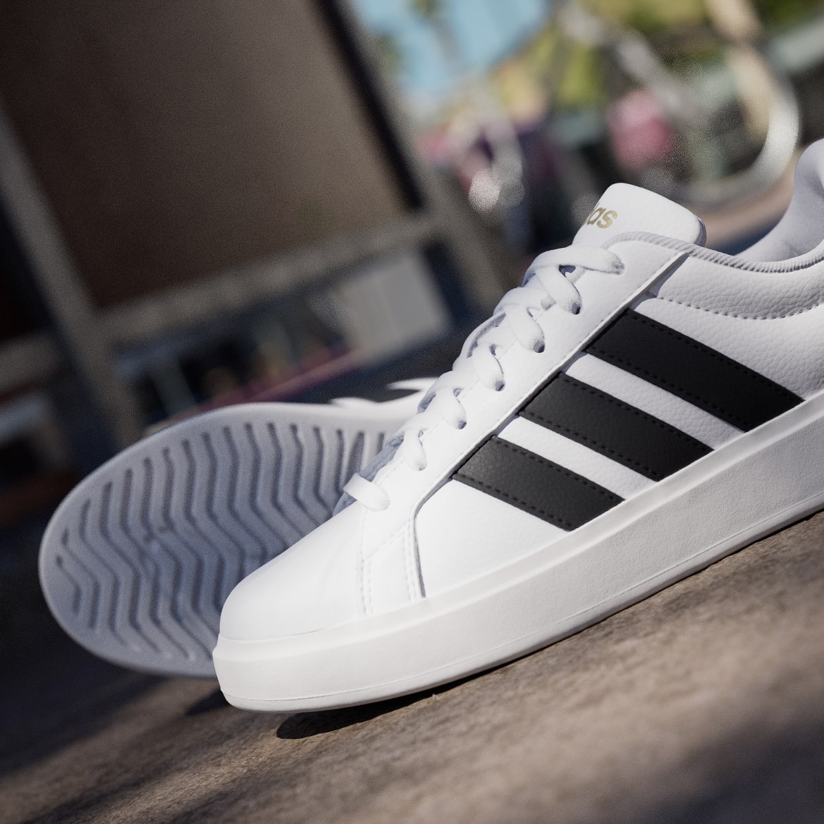 adidas Women's Streettalk - Cloud White / Core Black / Gold Metallic