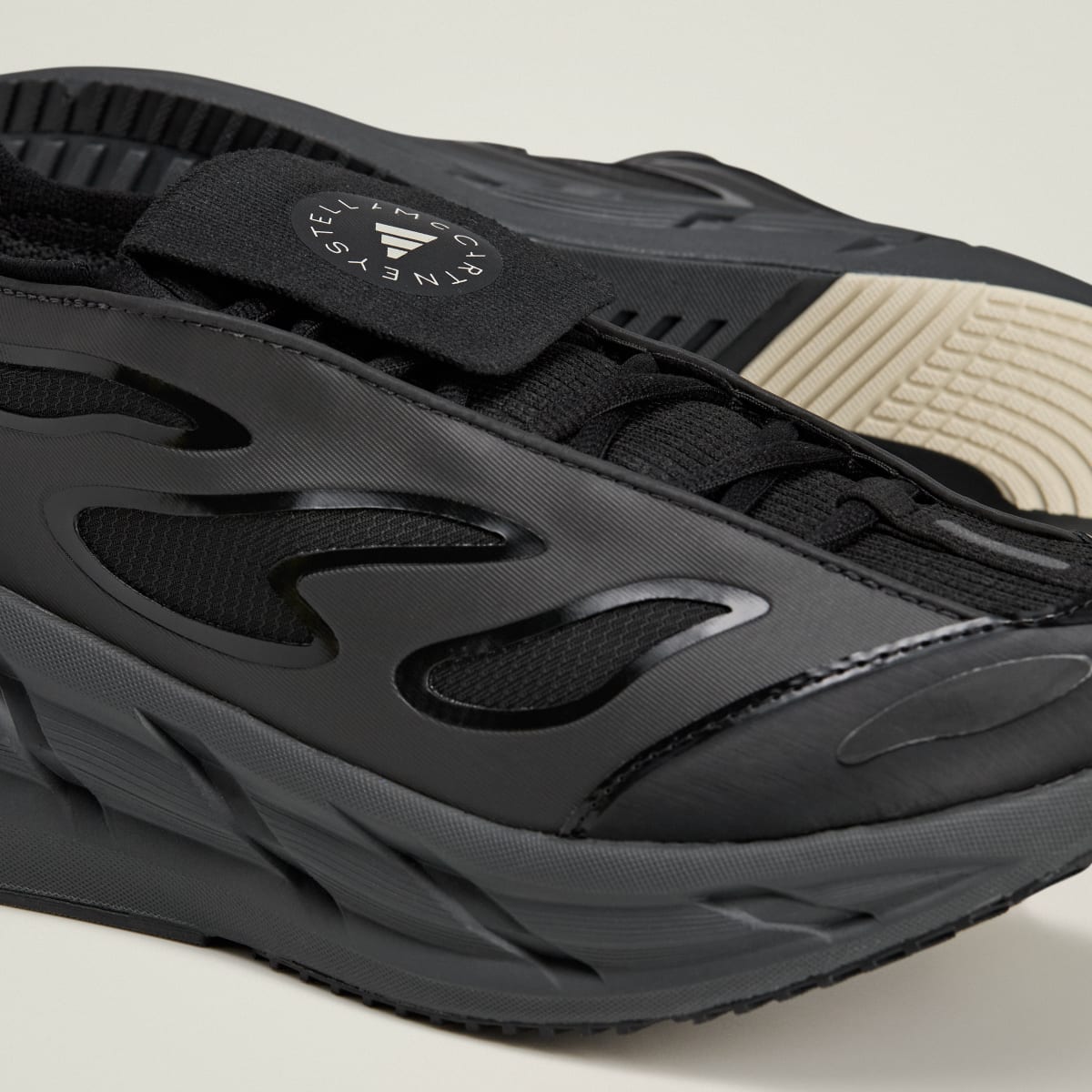 adidas Women's By Stella McCartney Adistar - Core Black / Utility Black / Almond Milk-Smc