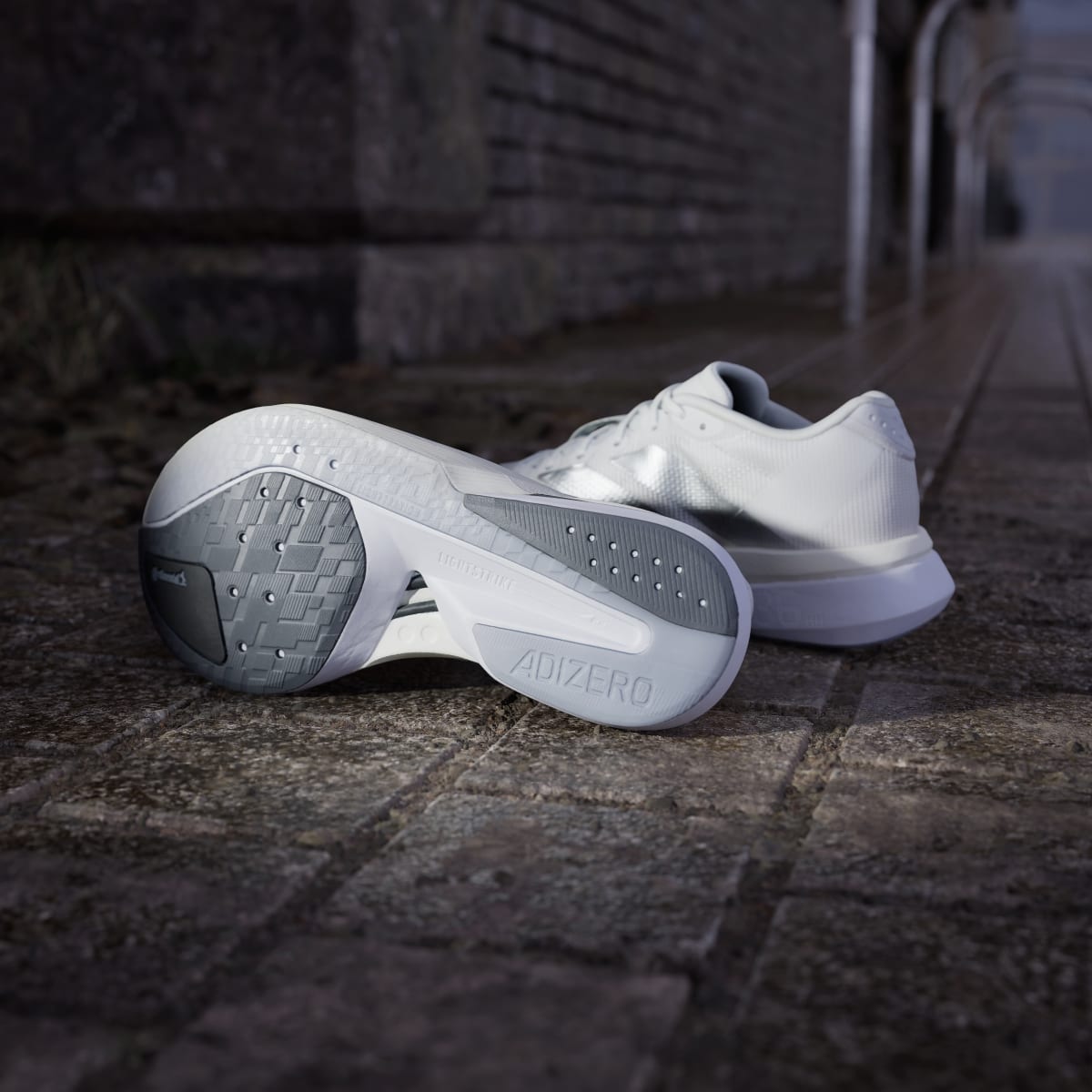 adidas Women's Adizero Boston 13 Shoes - Cloud White / Matte Silver / Dash Grey