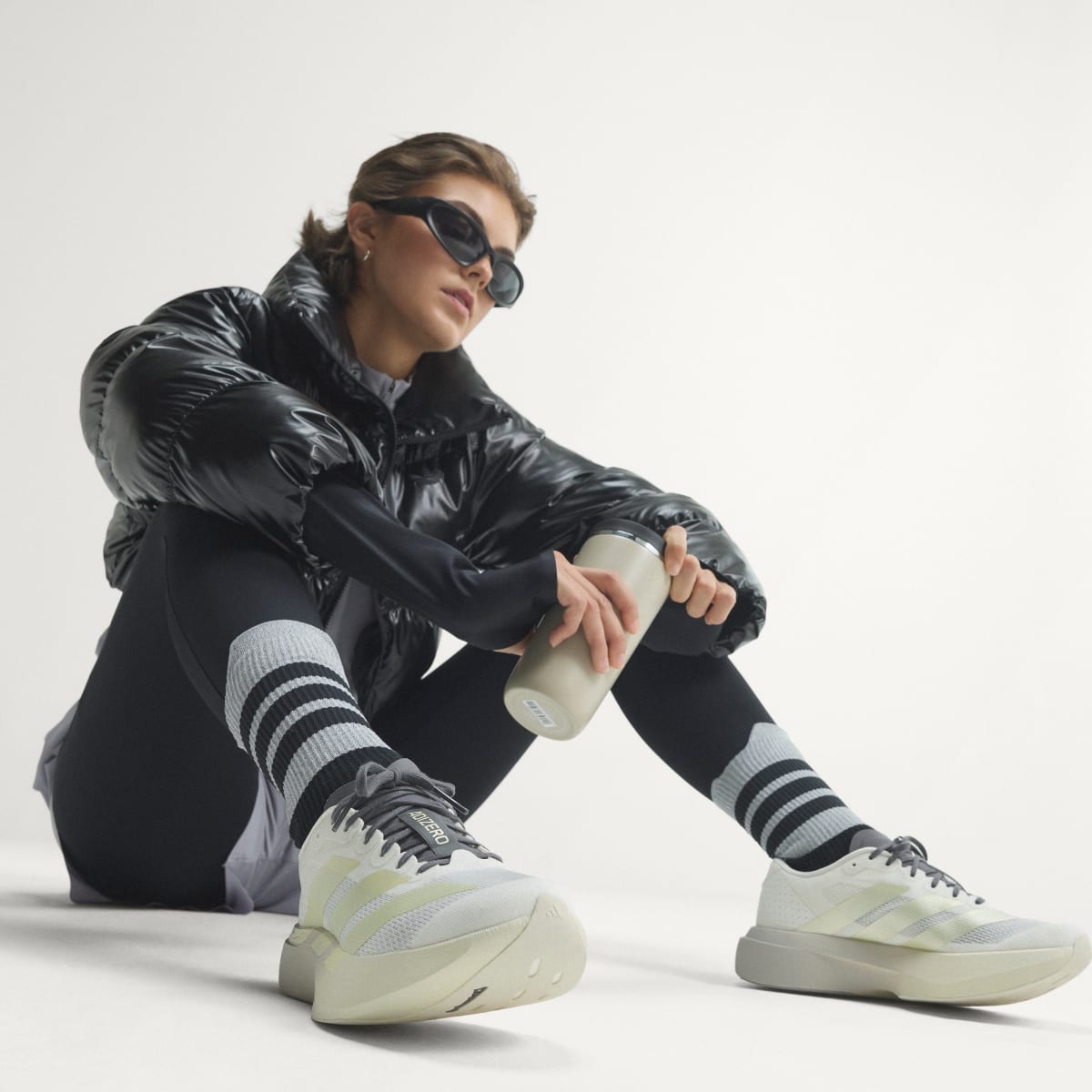 adidas Women's Adizero EVO SL Shoes - Off White / Ice Gold Met. / Granite