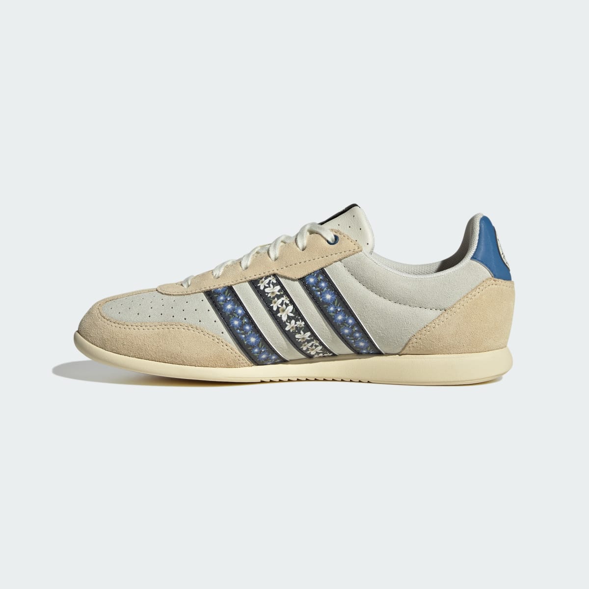 adidas Women's Barreda LO Shoes - Ivory / Core Black / Warm Vanilla
