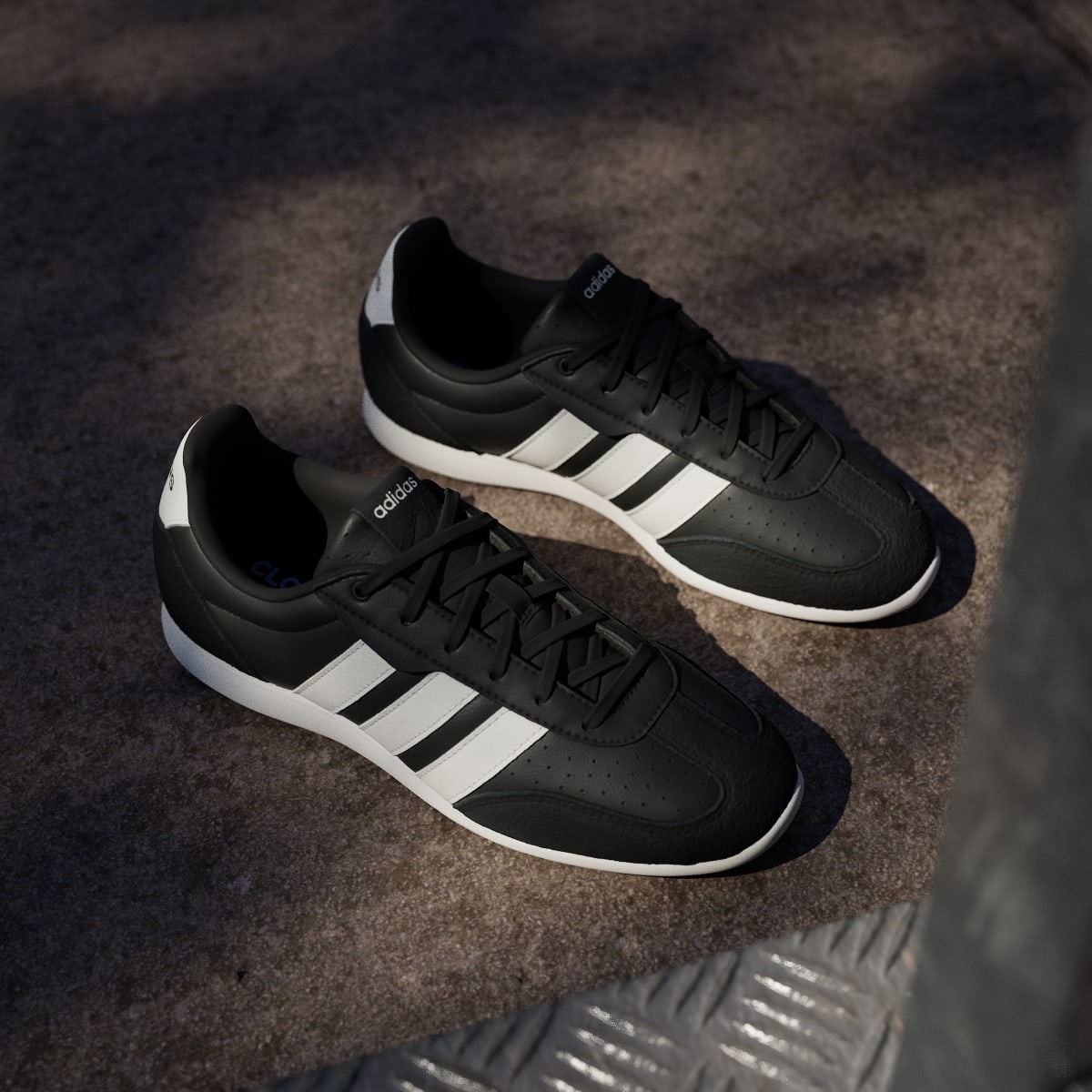 adidas Women's Barreda LO Shoes - Core Black / Core White / Off White