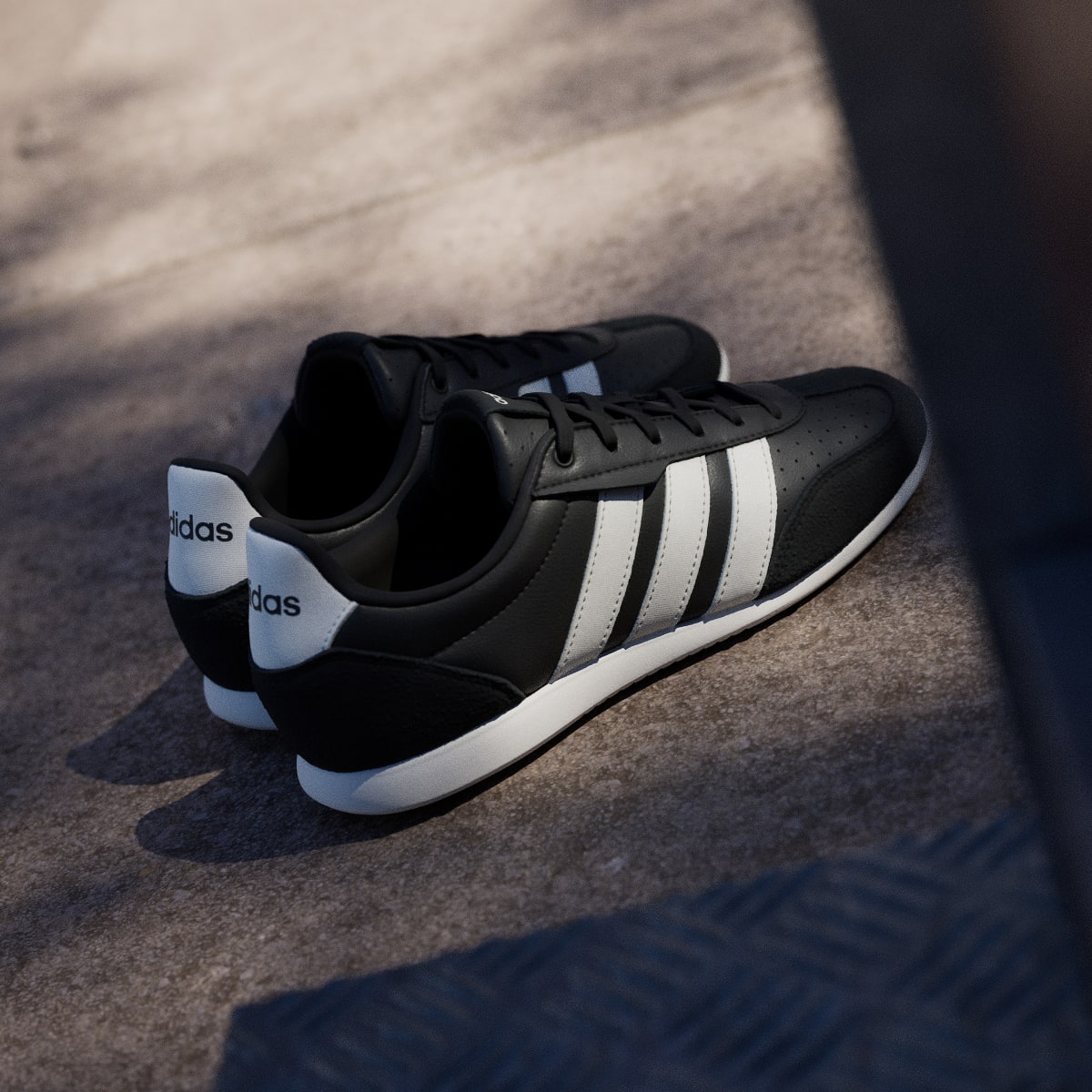 adidas Women's Barreda LO Shoes - Core Black / Core White / Off White