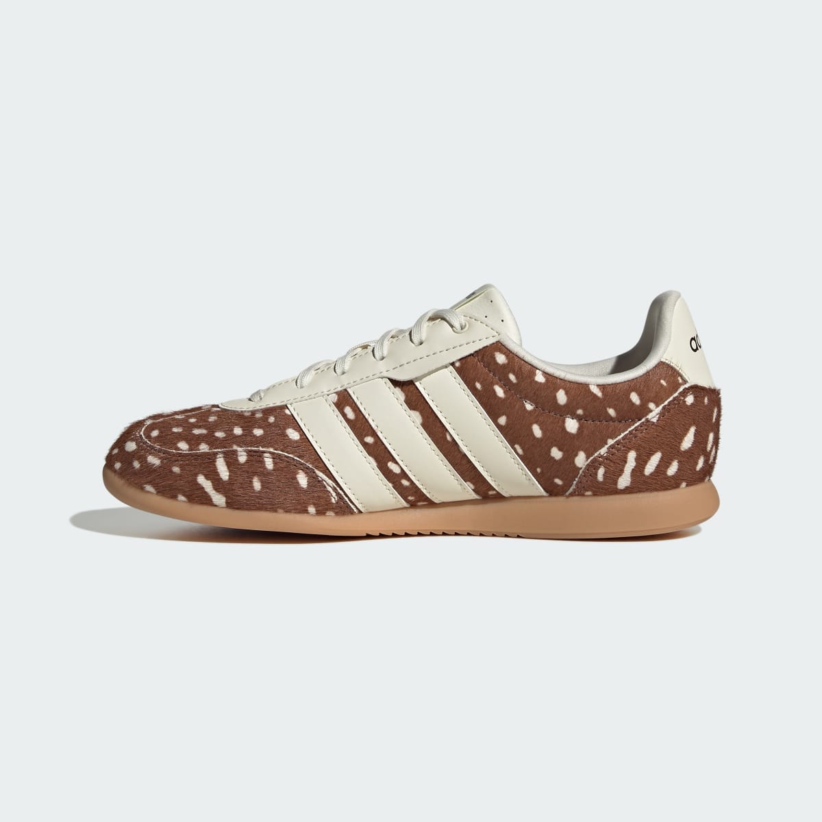 adidas Women's Barreda LO Shoes - Preloved Brown / Off White / Shadow Brown