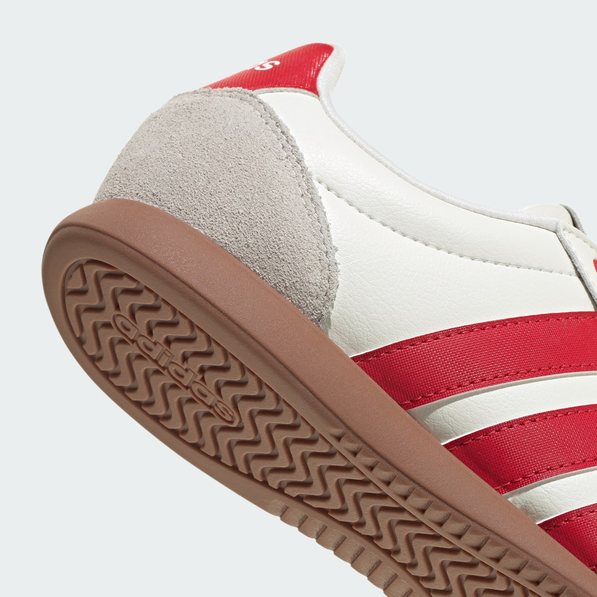 adidas Women's Barreda LO Shoes - Off White / Collegiate Red / Beige