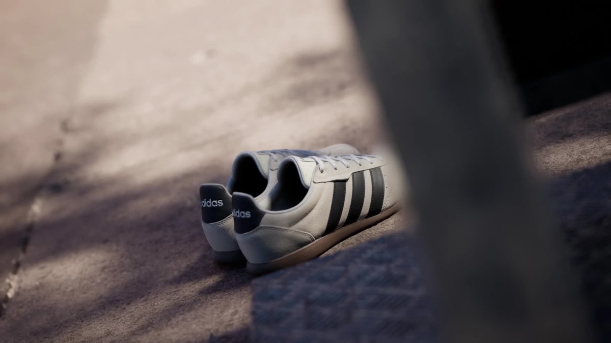 adidas Women's Barreda LO Shoes - Cream White / Core Black / Carbon