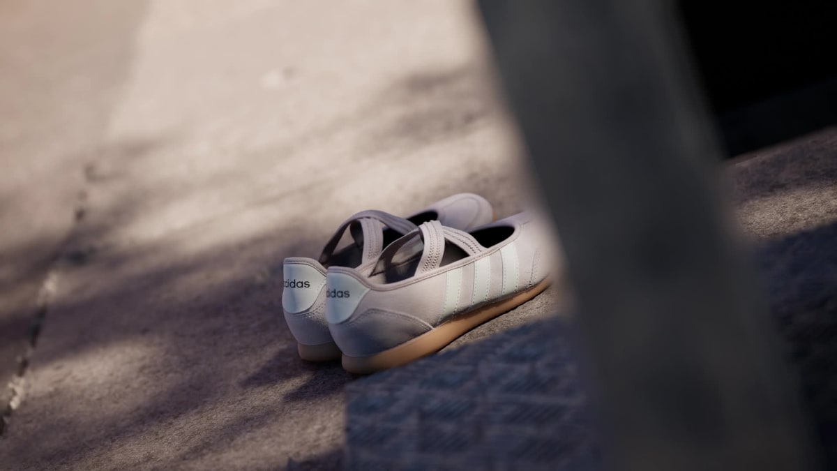 adidas Women's Barreda Mary Jane Shoes - Putty Mauve / Off White / Gum