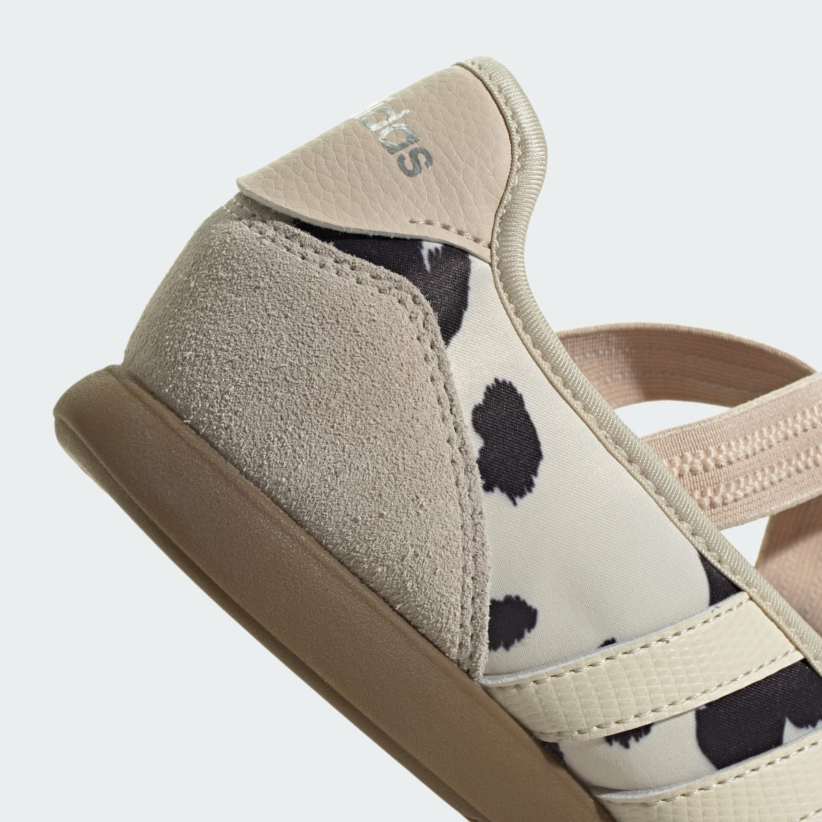 adidas Women's Barreda Mary Jane Shoes - Wonder White / Wonder White / Crystal Linen
