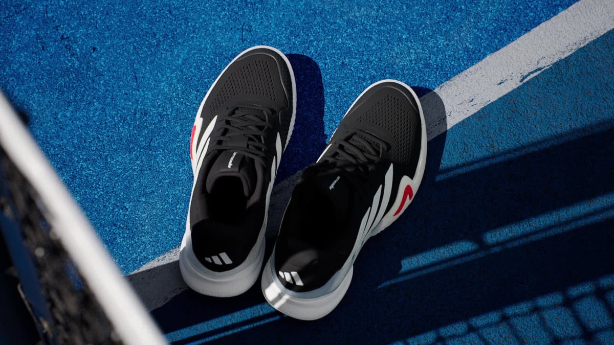 adidas Men's Barricade 14 Tennis Shoes - Core Black / Zero Metalic / Lucid Red