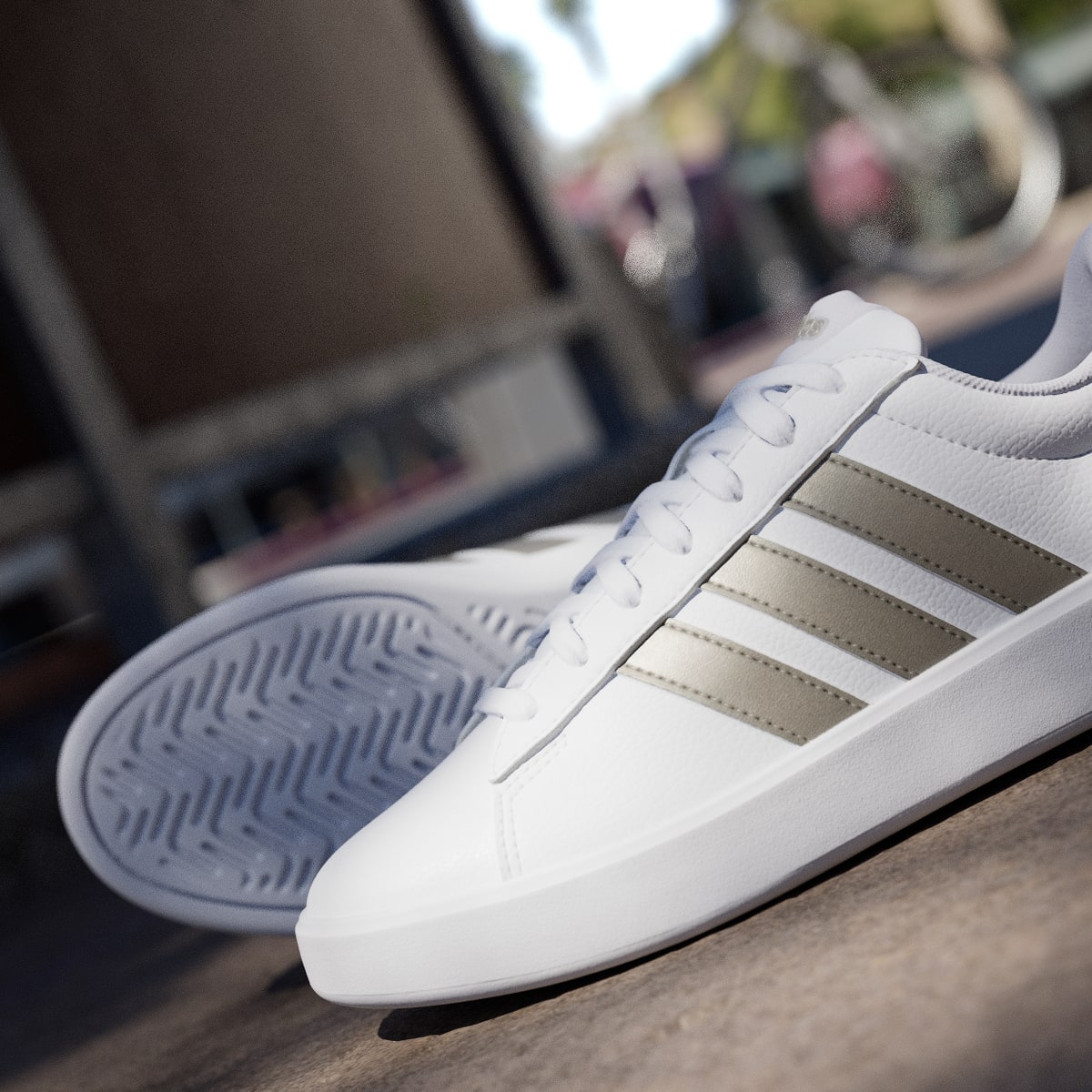 adidas Women's Grand Court 3.0 Shoes - Cloud White / Cyber Metallic / Cloud White