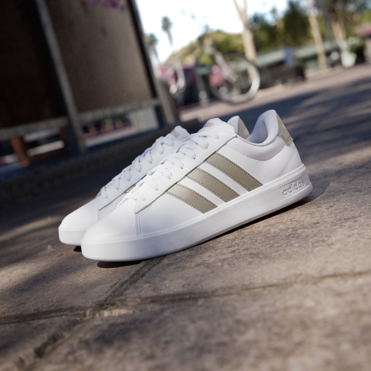 adidas Women's Grand Court 3.0 Shoes - Cloud White / Cyber Metallic / Cloud White