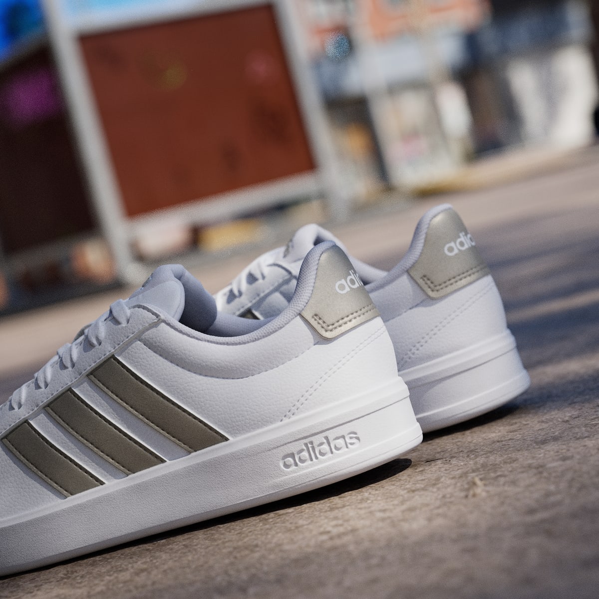 adidas Women's Grand Court 3.0 Shoes - Cloud White / Cyber Metallic / Cloud White
