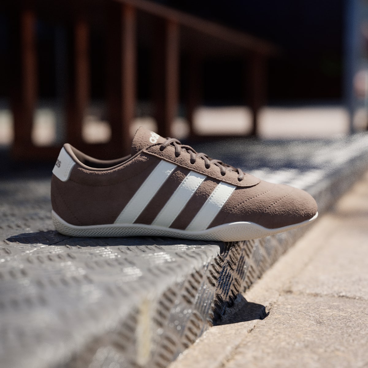 adidas Women's Grand Court LO Shoes - Earth Strata / Off White / Earth Strata