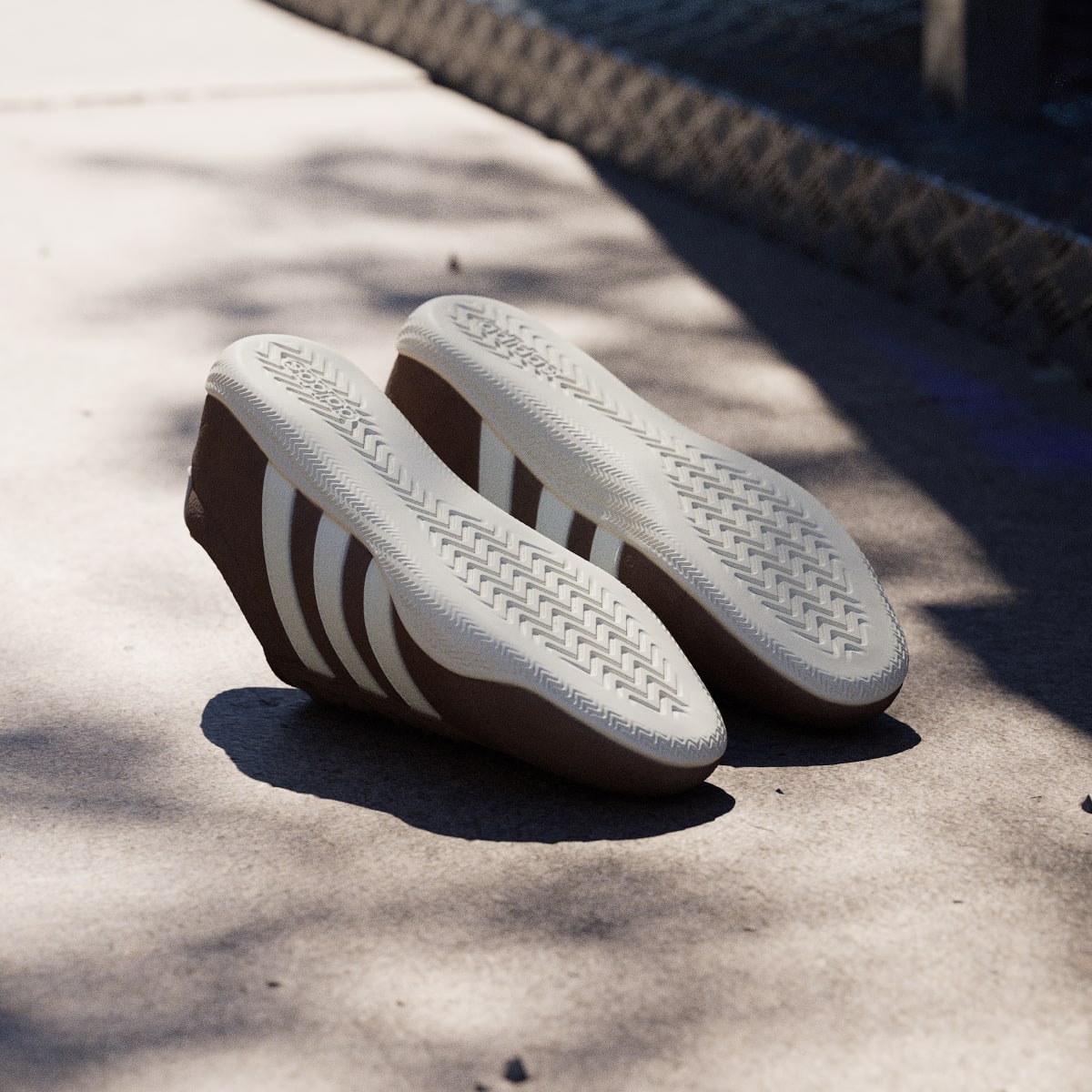 adidas Women's Grand Court LO Shoes - Earth Strata / Off White / Earth Strata