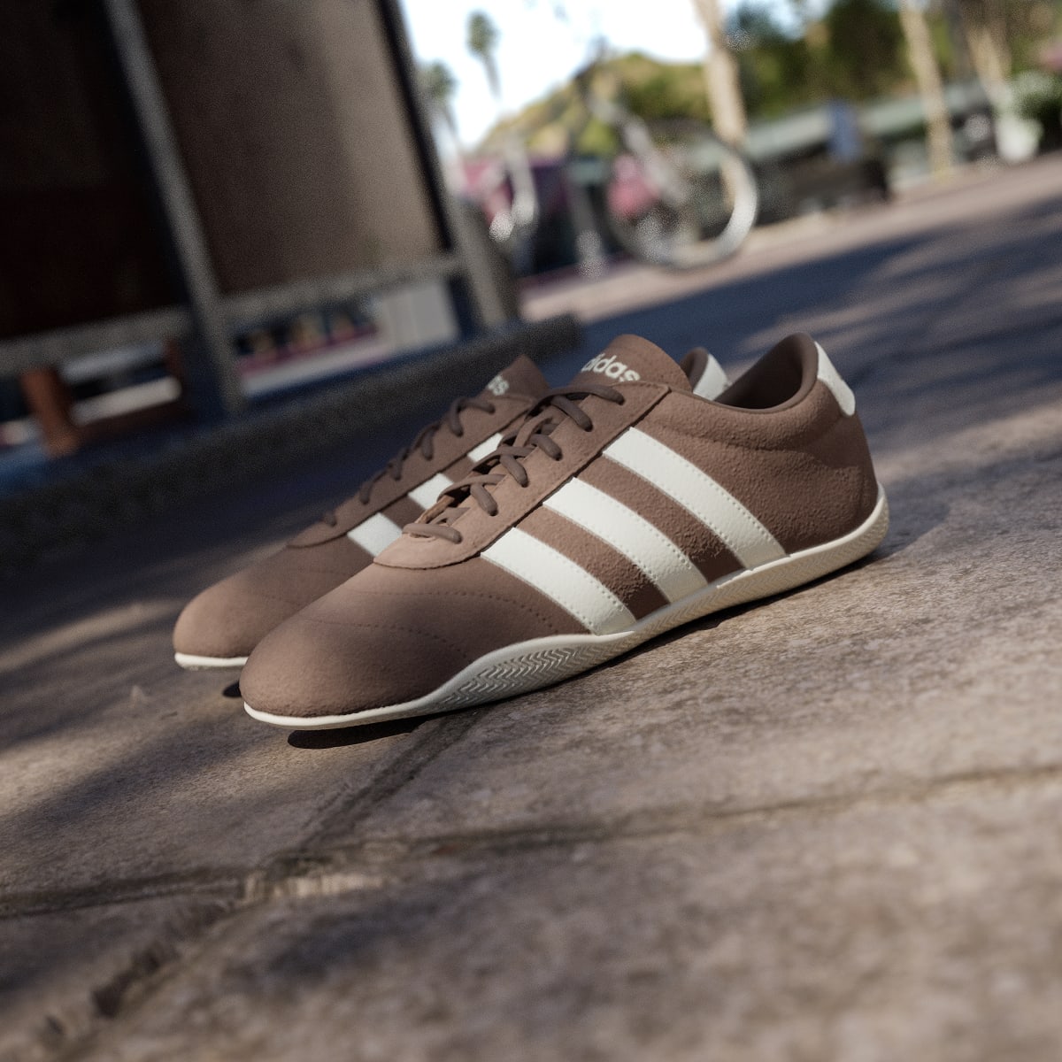 adidas Women's Grand Court LO Shoes - Earth Strata / Off White / Earth Strata