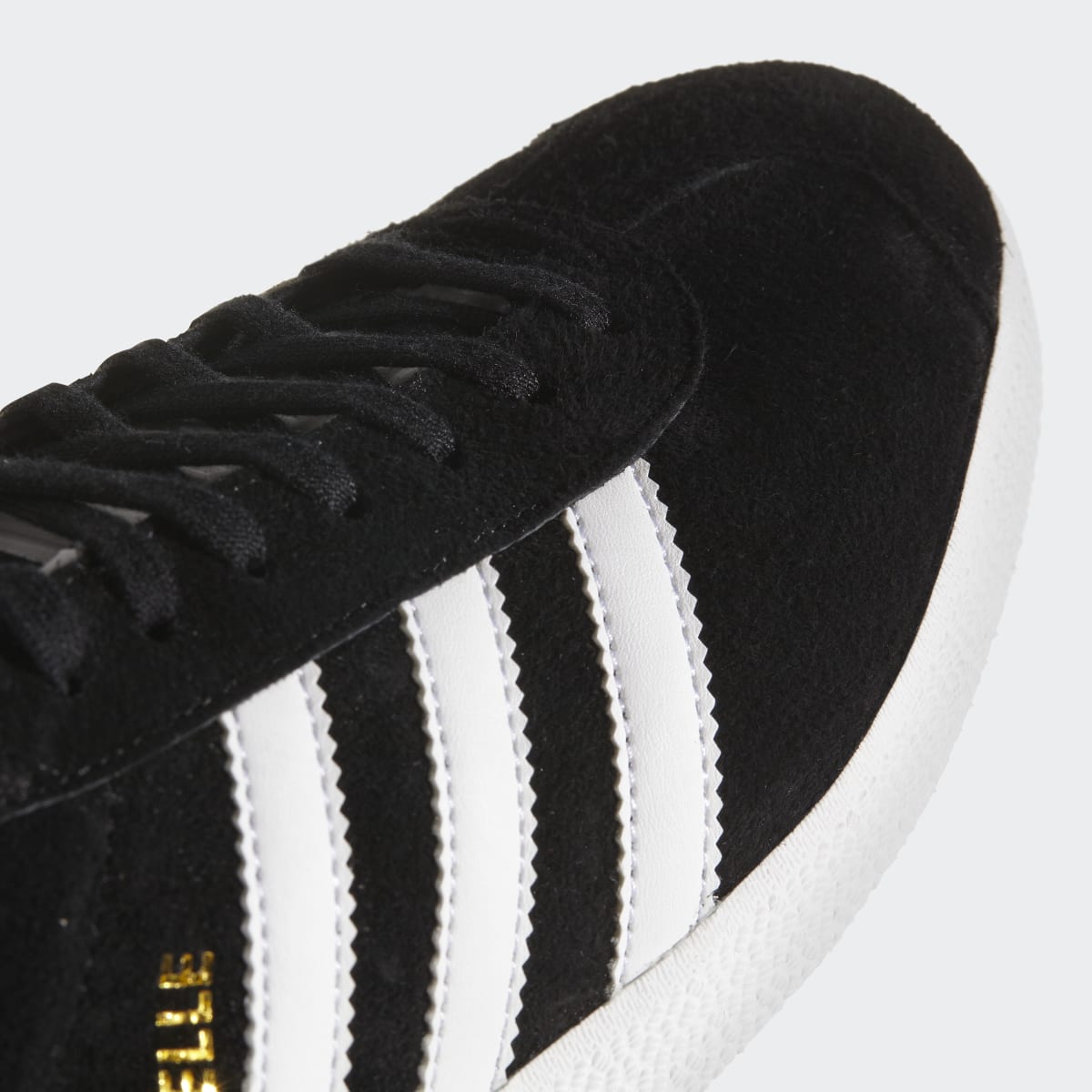 adidas Women's Gazelle Shoes - Core Black / White / Gold Metallic