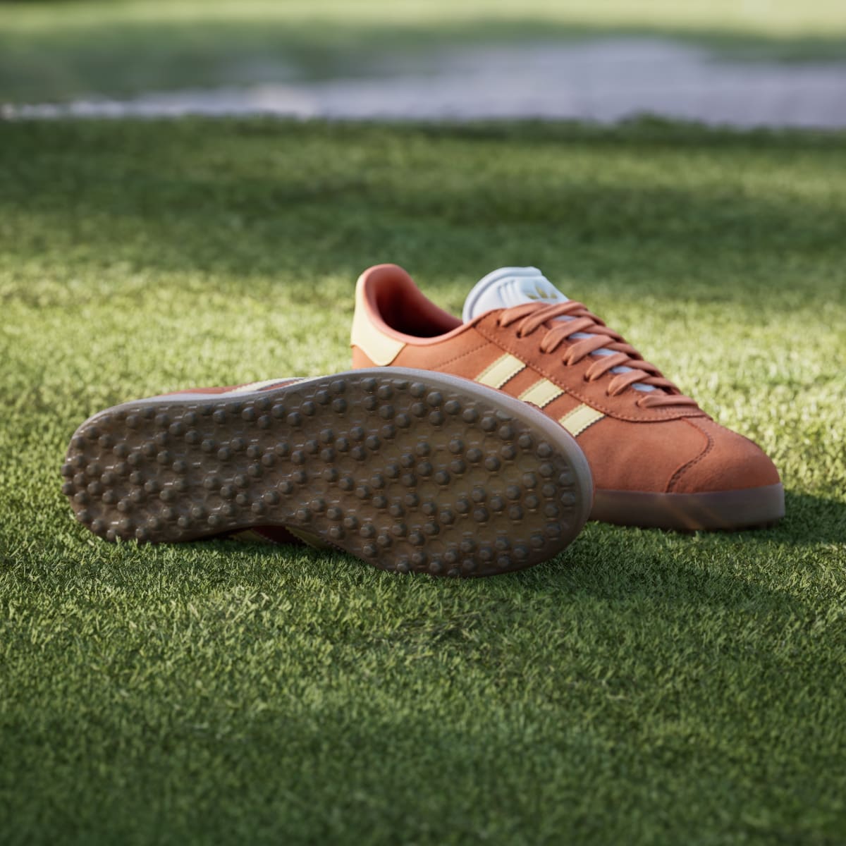adidas Women's Gazelle Spikeless Golf Shoes - Dusky Orange / Ice Tangerine / Cloud White