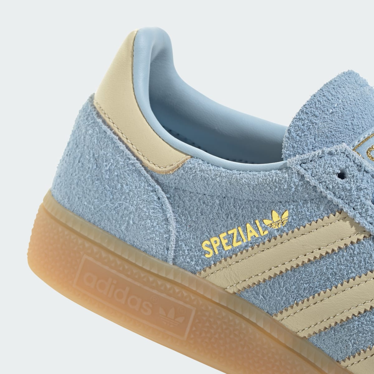 adidas Women's Handball Spezial Shoes - Clear Sky / Warm Vanilla / Gold Metallic