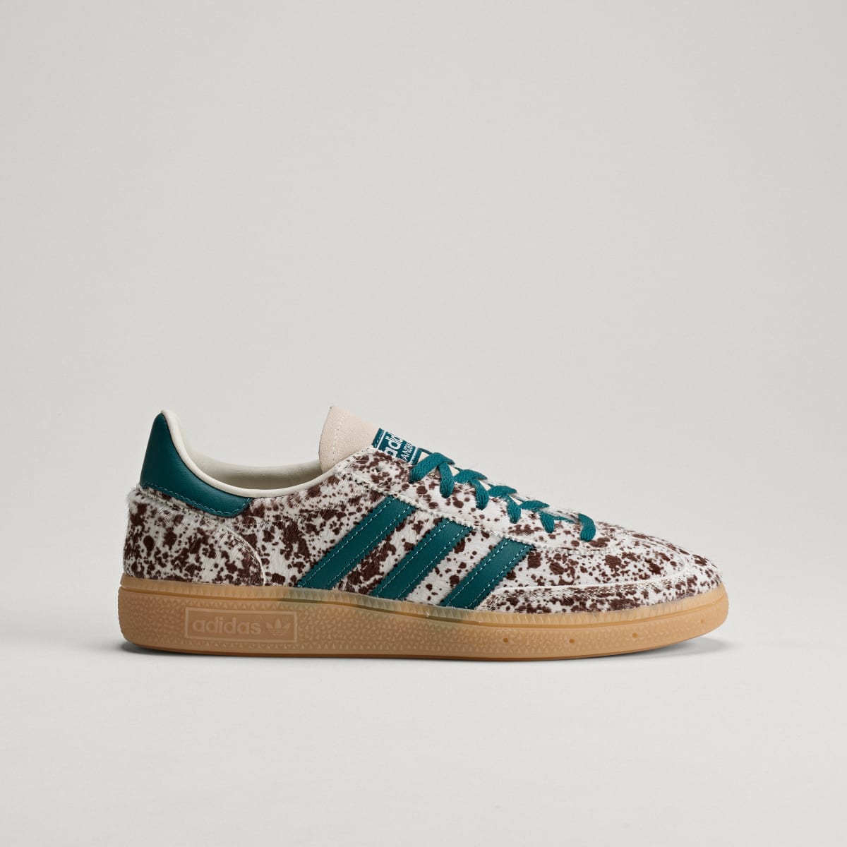 adidas Women's Handball Spezial Shoes - Off White / Rich Green / Dark Brown