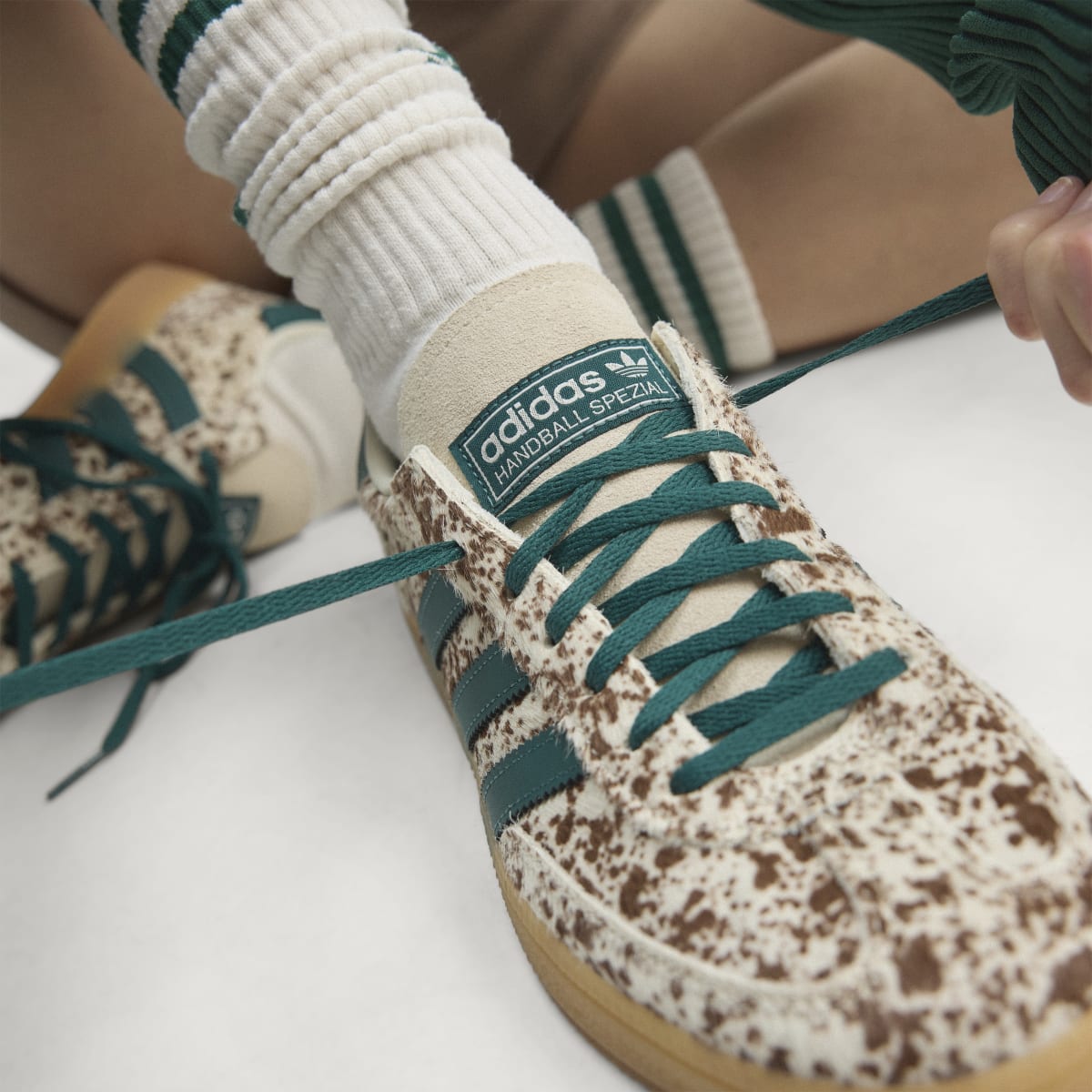 adidas Women's Handball Spezial Shoes - Off White / Rich Green / Dark Brown