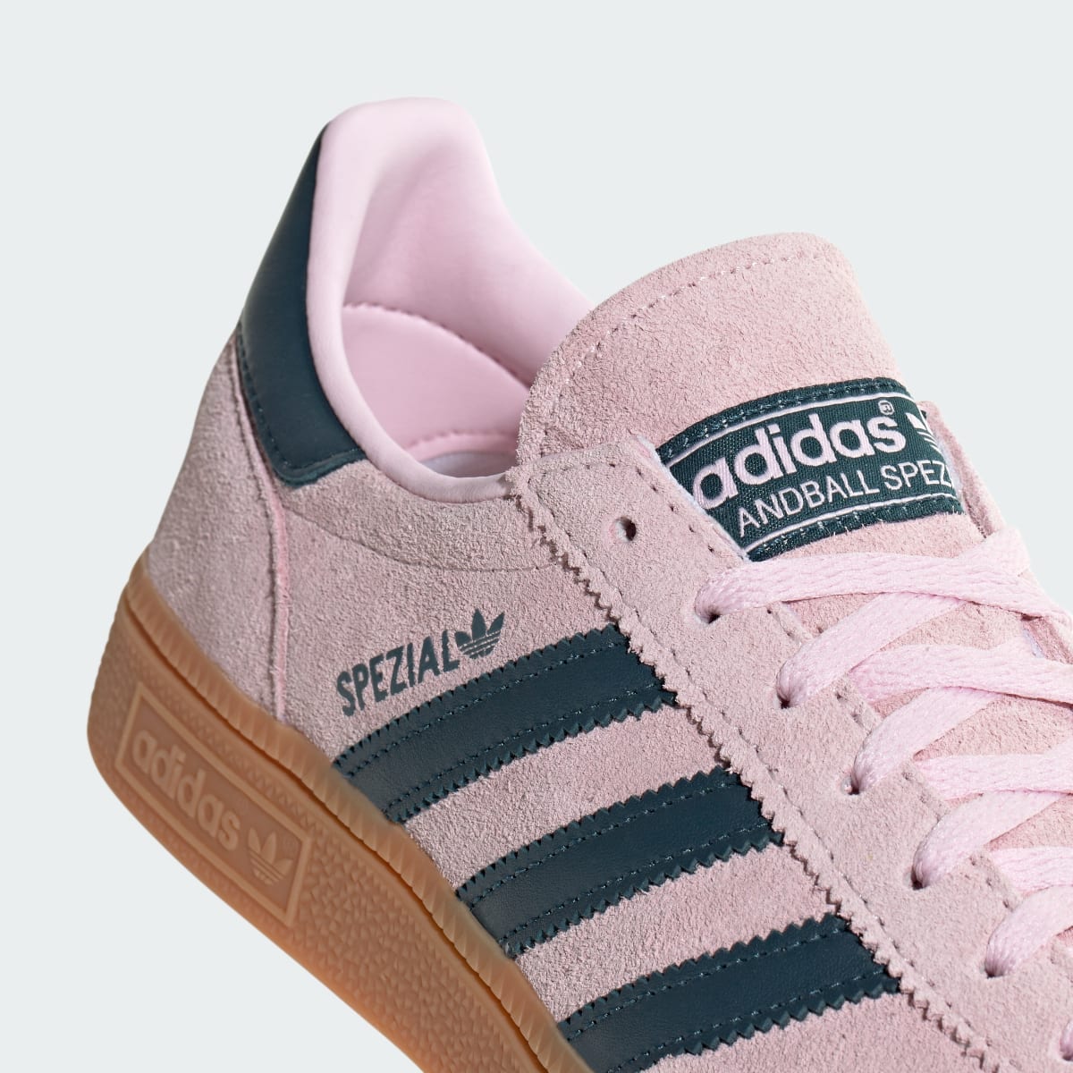 adidas Women's Handball Spezial Shoes - Clear Pink / Arctic Night / Gum