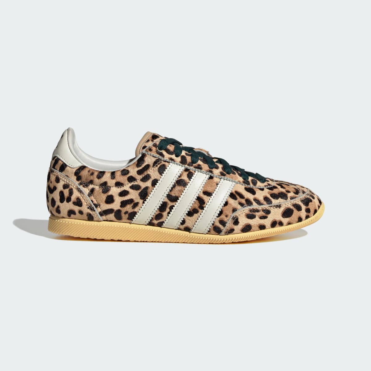 adidas Women's Japan Shoes - Magic Beige / Ivory / Aurora Ivy