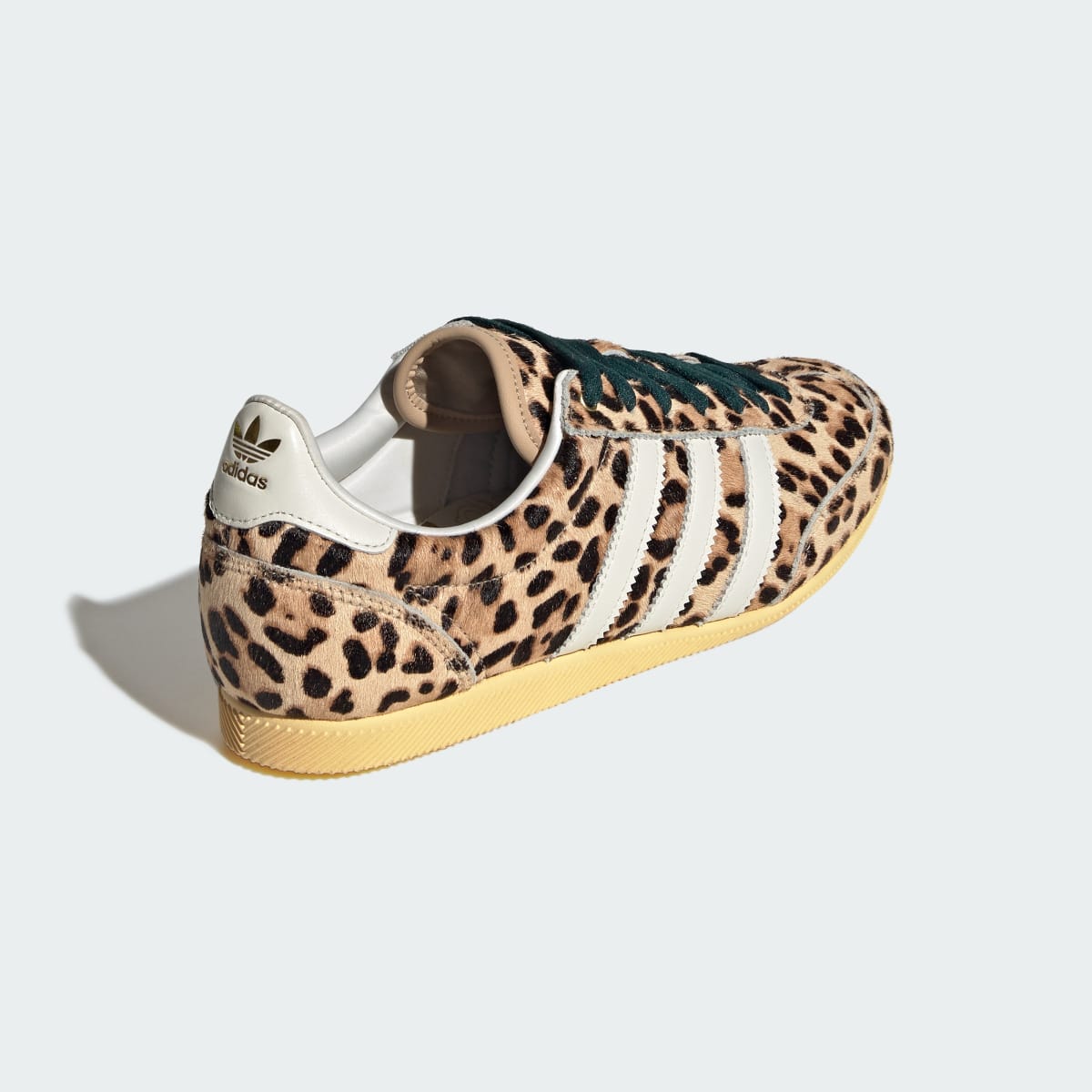 adidas Women's Japan Shoes - Magic Beige / Ivory / Aurora Ivy