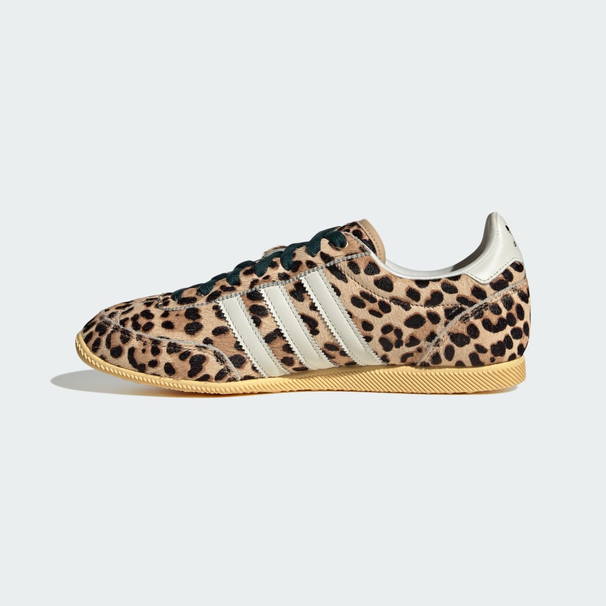 adidas Women's Japan Shoes - Magic Beige / Ivory / Aurora Ivy