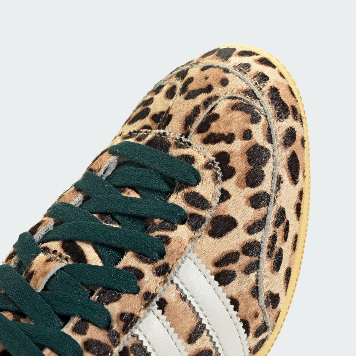 adidas Women's Japan Shoes - Magic Beige / Ivory / Aurora Ivy