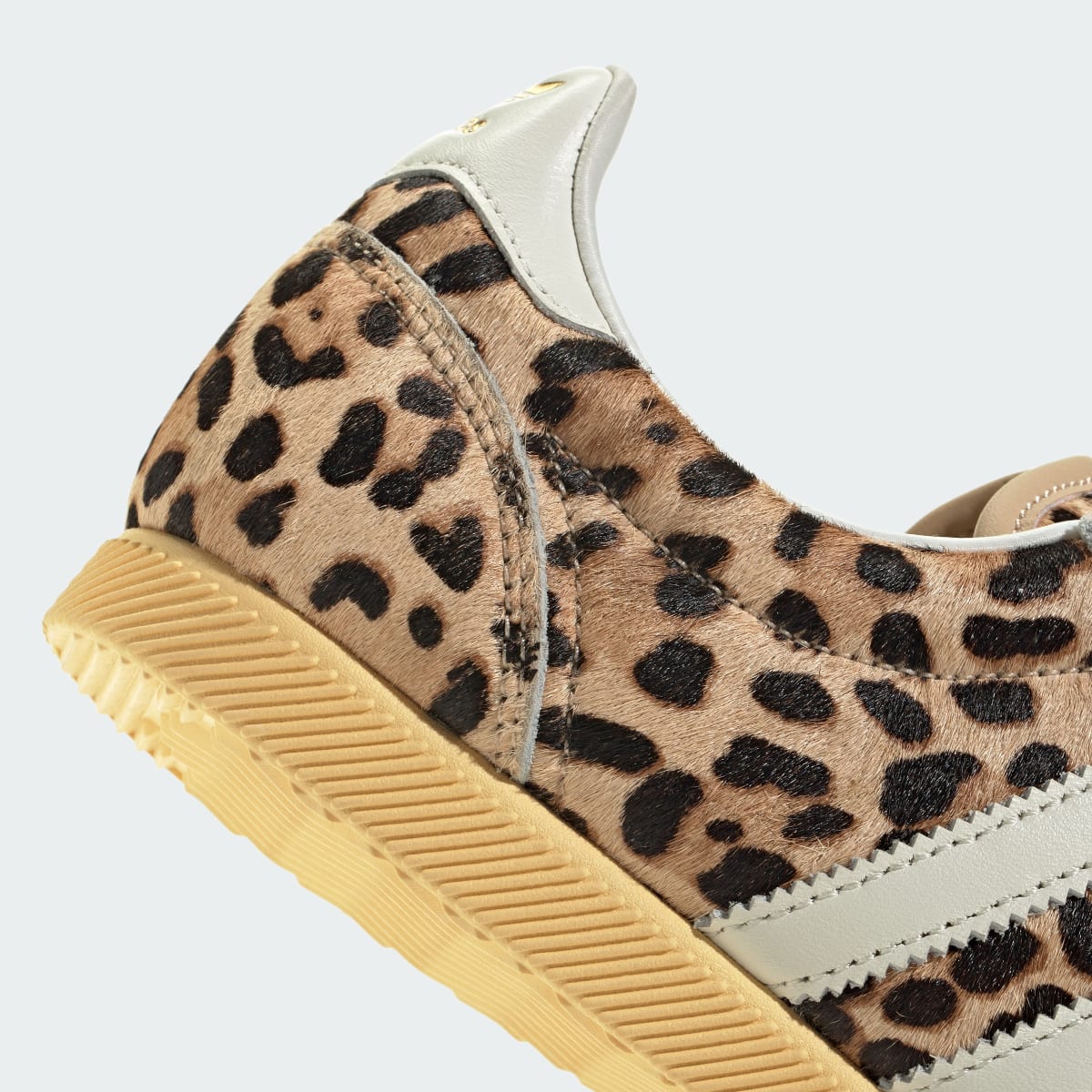 adidas Women's Japan Shoes - Magic Beige / Ivory / Aurora Ivy
