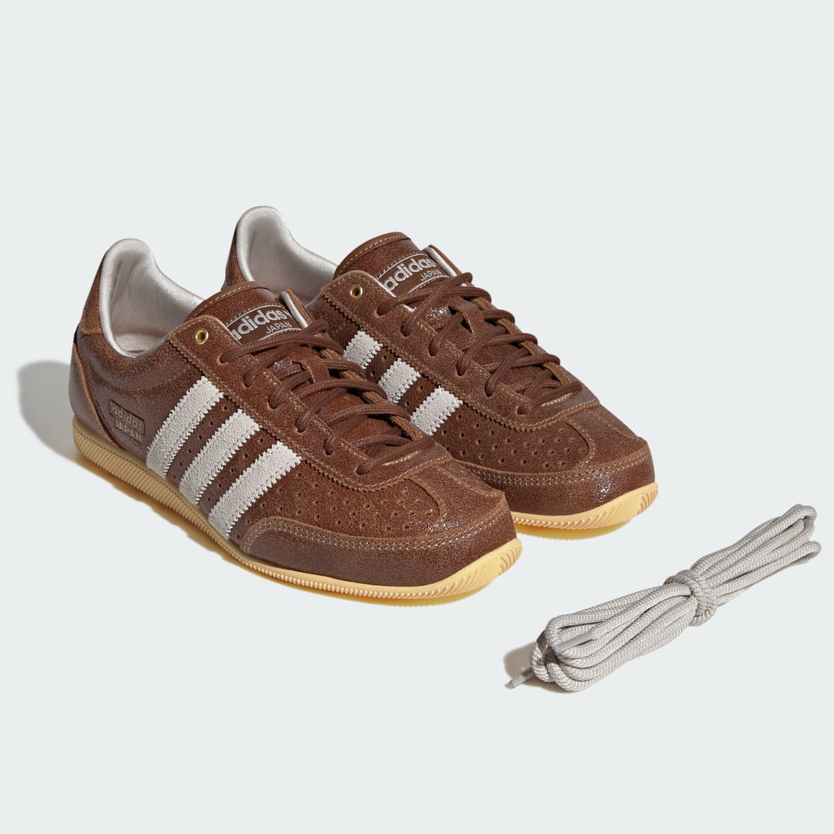 adidas Women's Japan Shoes - Preloved Brown / Alumina / Gold Rw