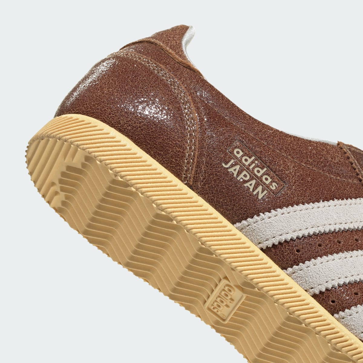 adidas Women's Japan Shoes - Preloved Brown / Alumina / Gold Rw