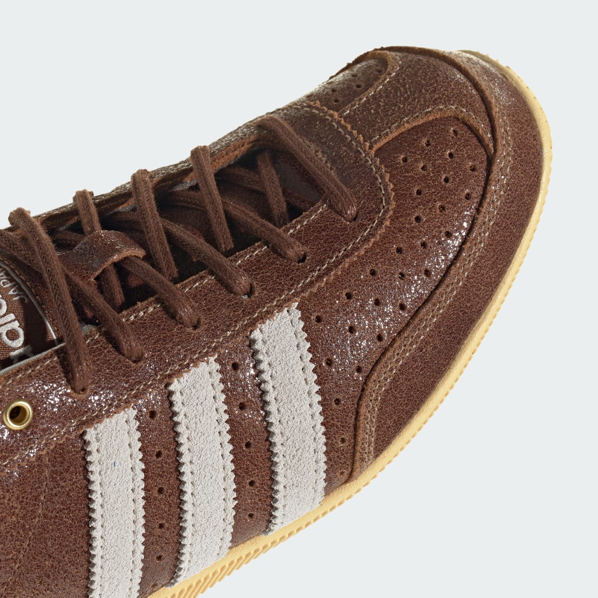 adidas Women's Japan Shoes - Preloved Brown / Alumina / Gold Rw