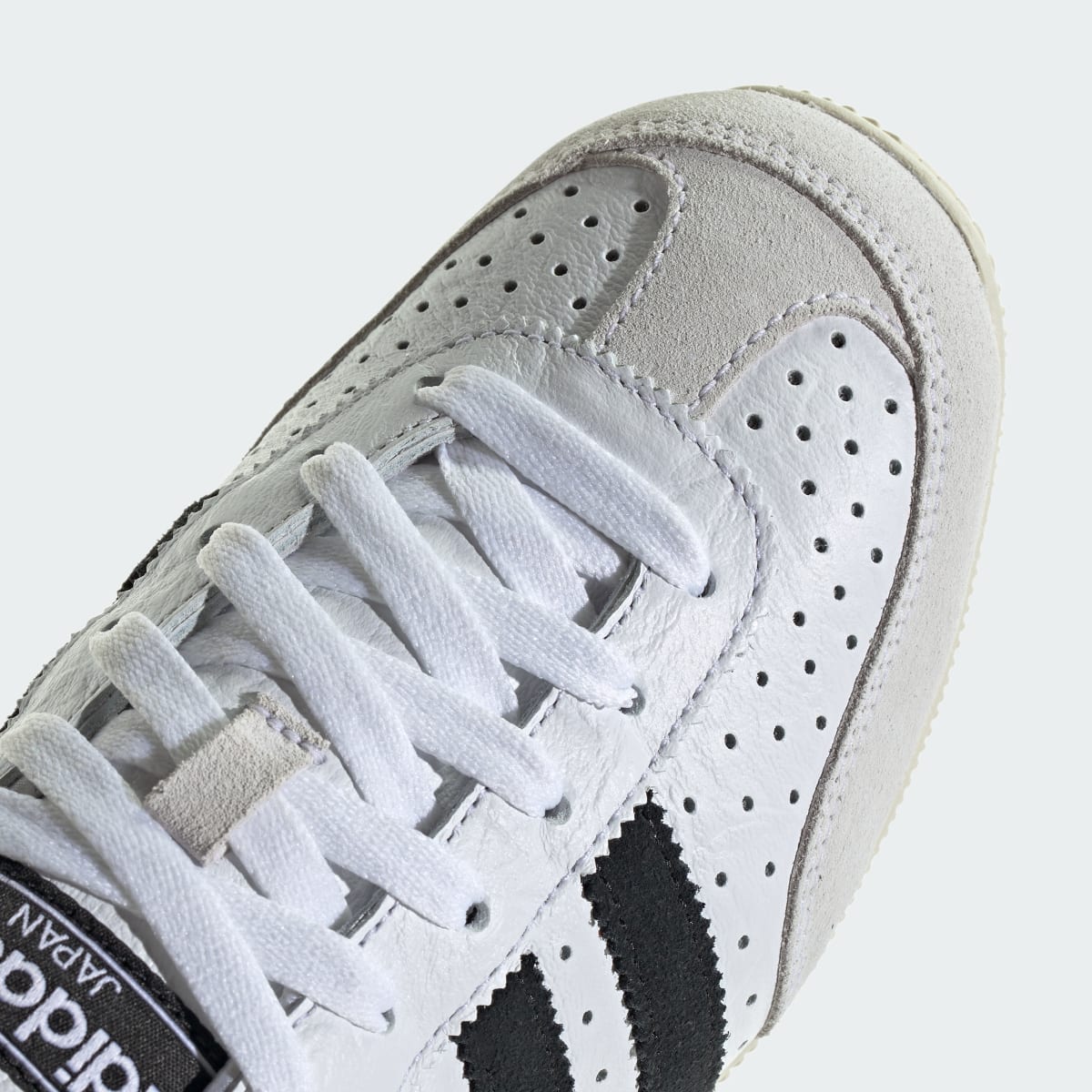 adidas Women's Japan Shoes - Cloud White / Core Black / Gold Metallic