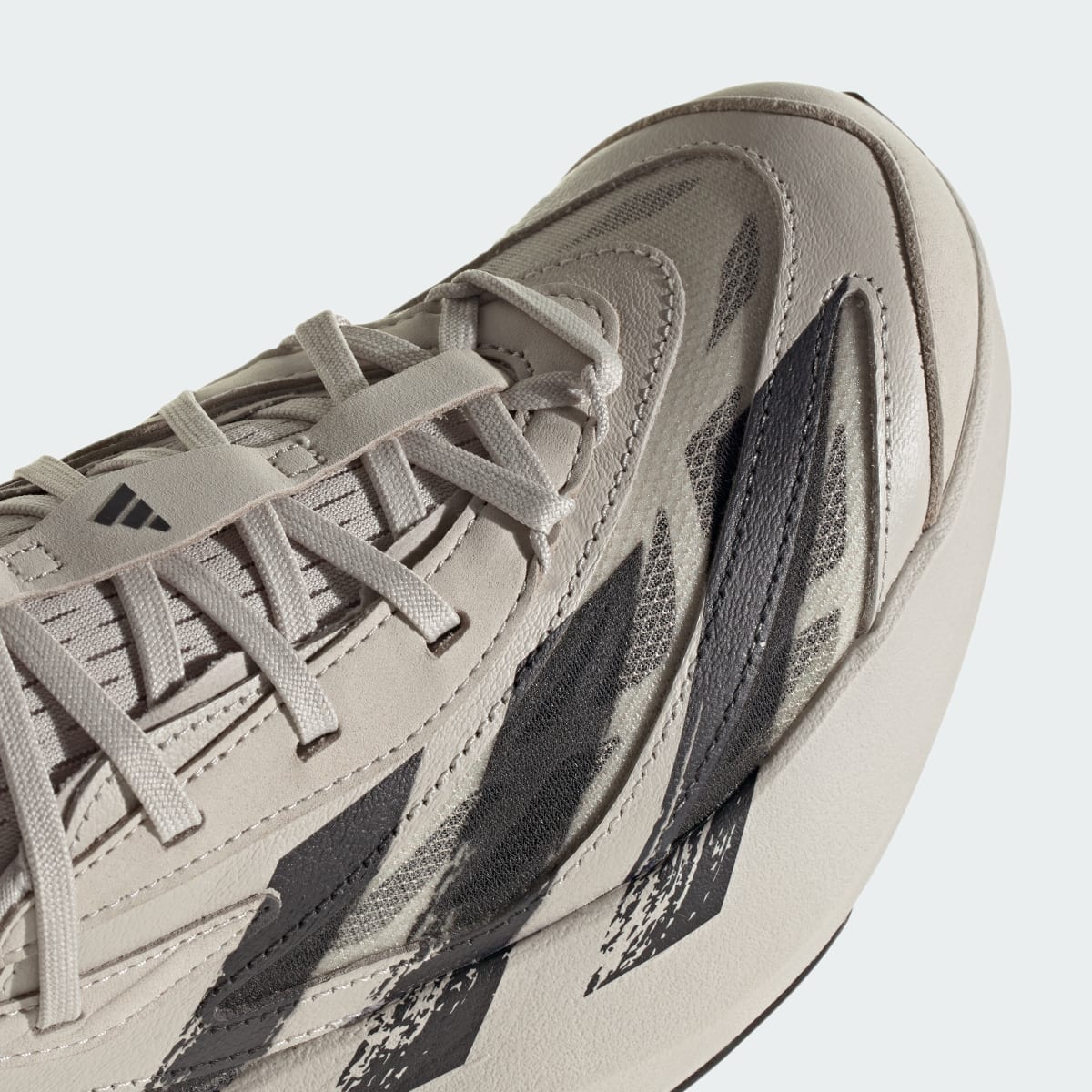 adidas Women's Lightblaze EVO SL Shoes - Beige / Core Black / Off White
