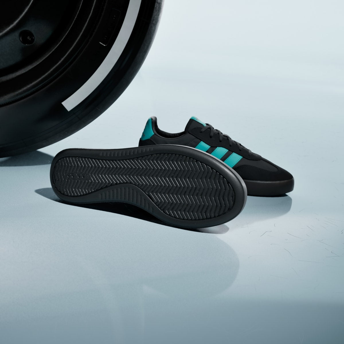 adidas Women's Mercedes - AMG Petronas Formula ONE Team Barreda Decode Shoes - Carbon / Semi Mint Rush / Core Black
