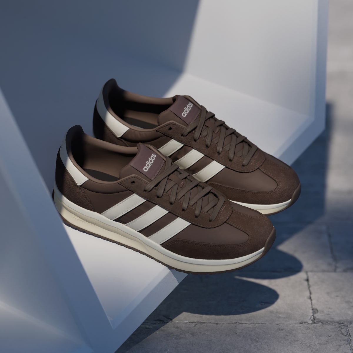 adidas Men's RUN 70s 2.0 Shoes - Earth Strata / Off White / Warm Vanilla