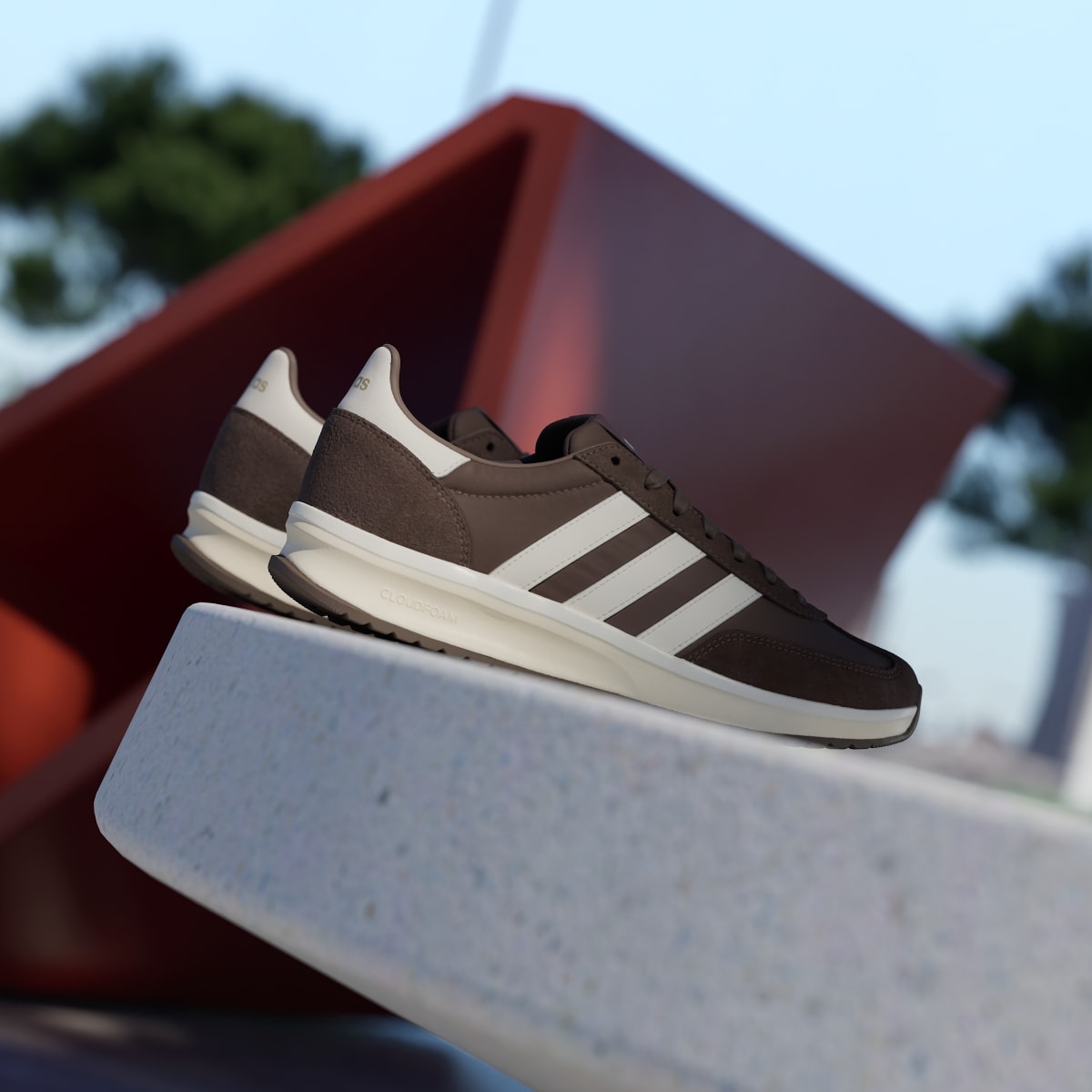 adidas Men's RUN 70s 2.0 Shoes - Earth Strata / Off White / Warm Vanilla