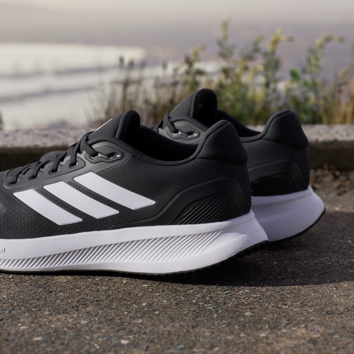 adidas Men's Runfalcon 5 Running Shoes - Core Black / Cloud White / Core Black