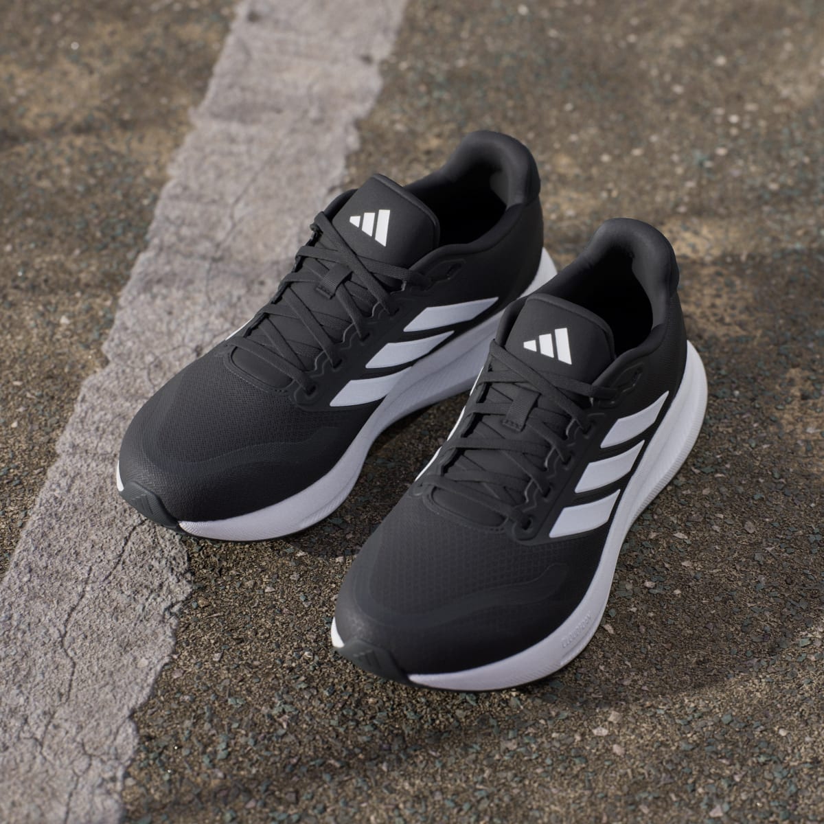 adidas Men's Runfalcon 5 Running Shoes - Core Black / Cloud White / Core Black