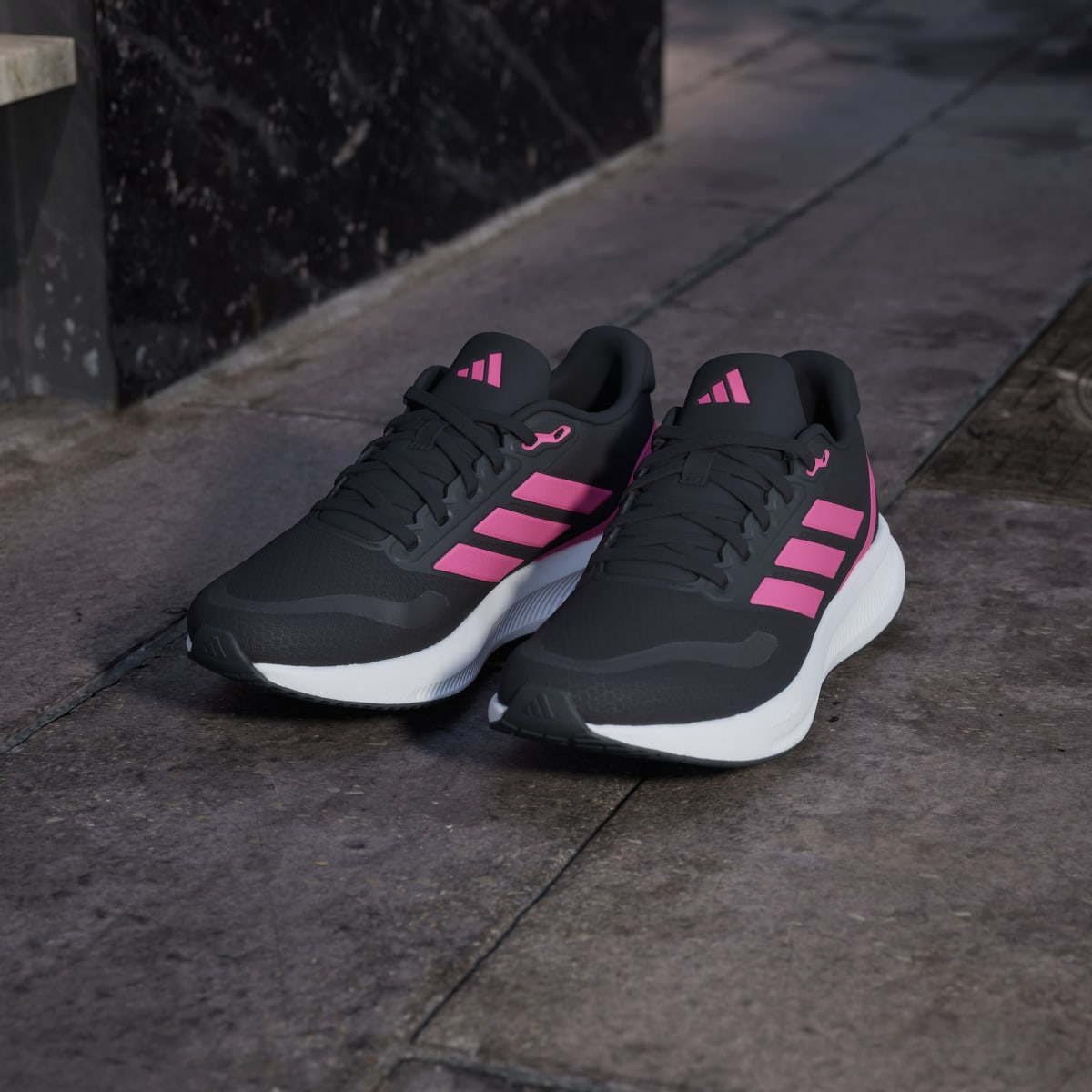 adidas Women's Runfalcon 5 Running Shoes - Core Black / Pink Fusion / Cloud White