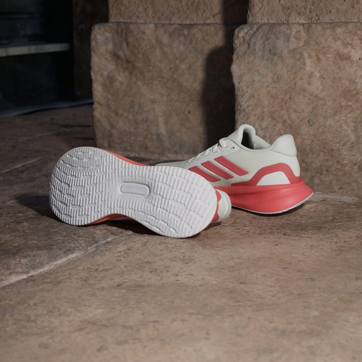 adidas Women's Runfalcon 5 Running Shoes - Off White / Preloved Scarlet / Dash Grey