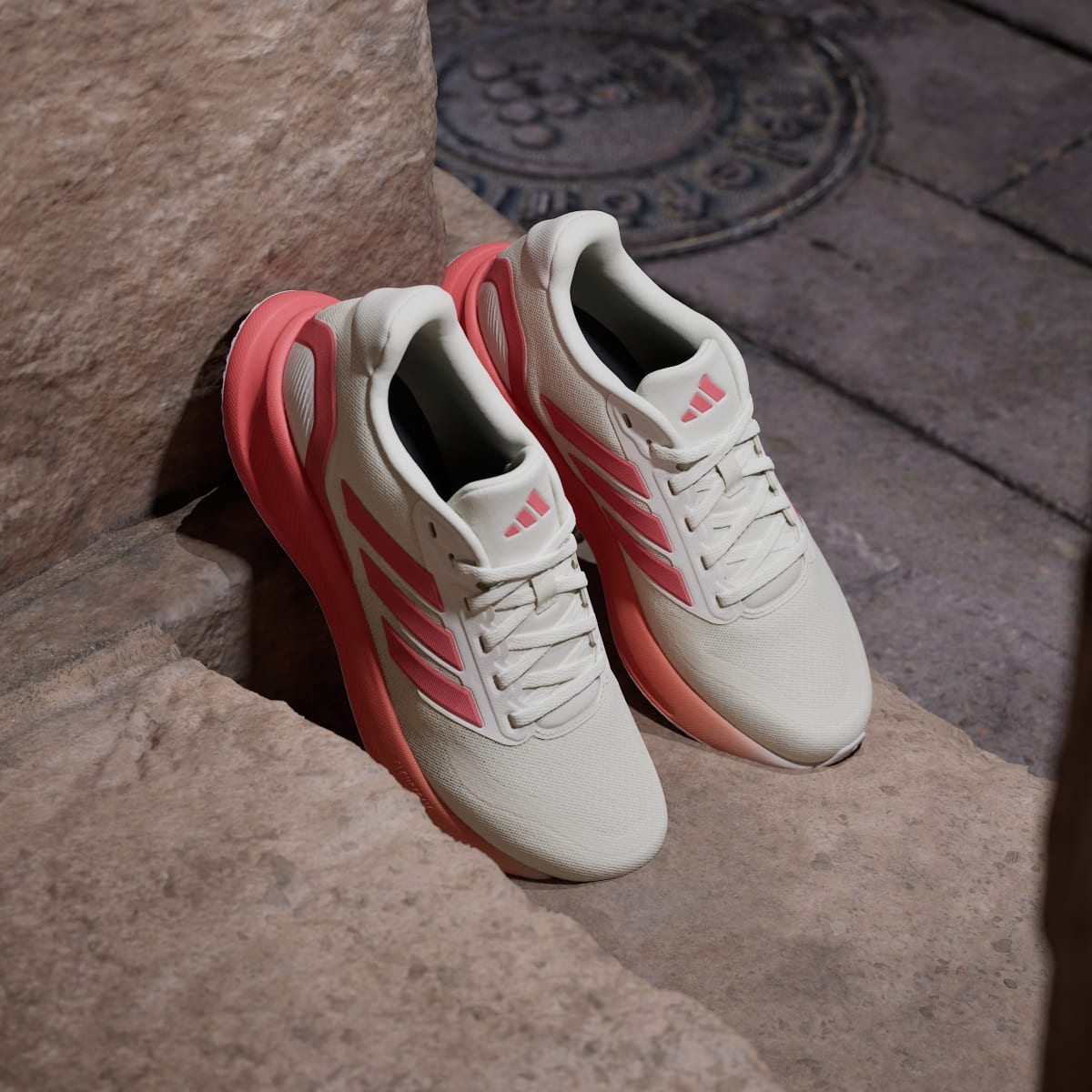 adidas Women's Runfalcon 5 Running Shoes - Off White / Preloved Scarlet / Dash Grey