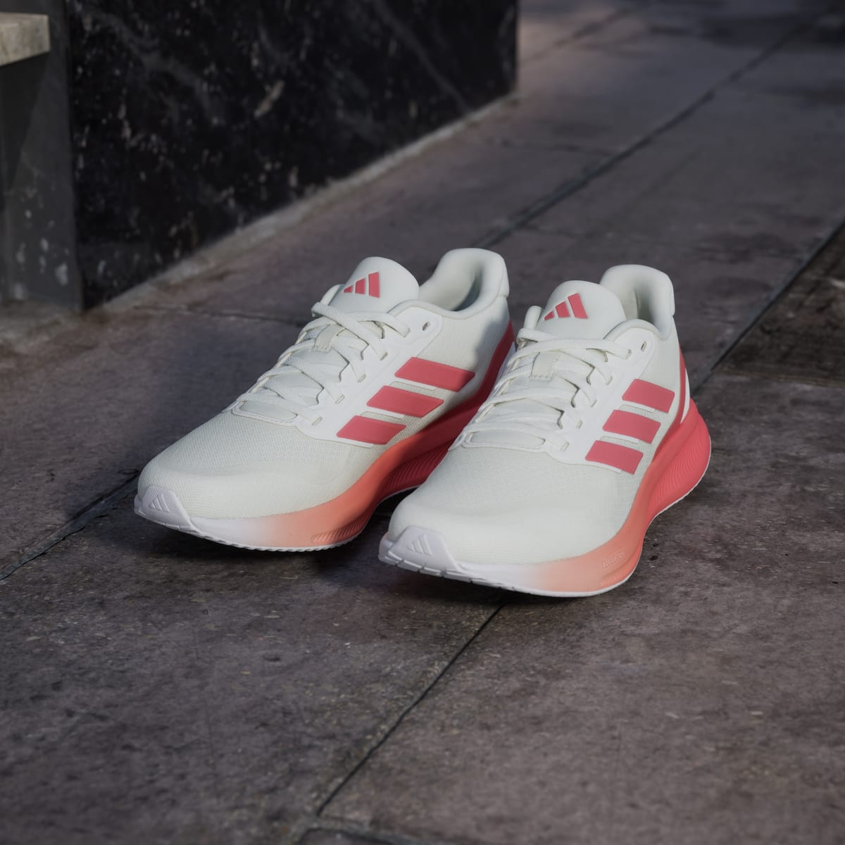 adidas Women's Runfalcon 5 Running Shoes - Off White / Preloved Scarlet / Dash Grey
