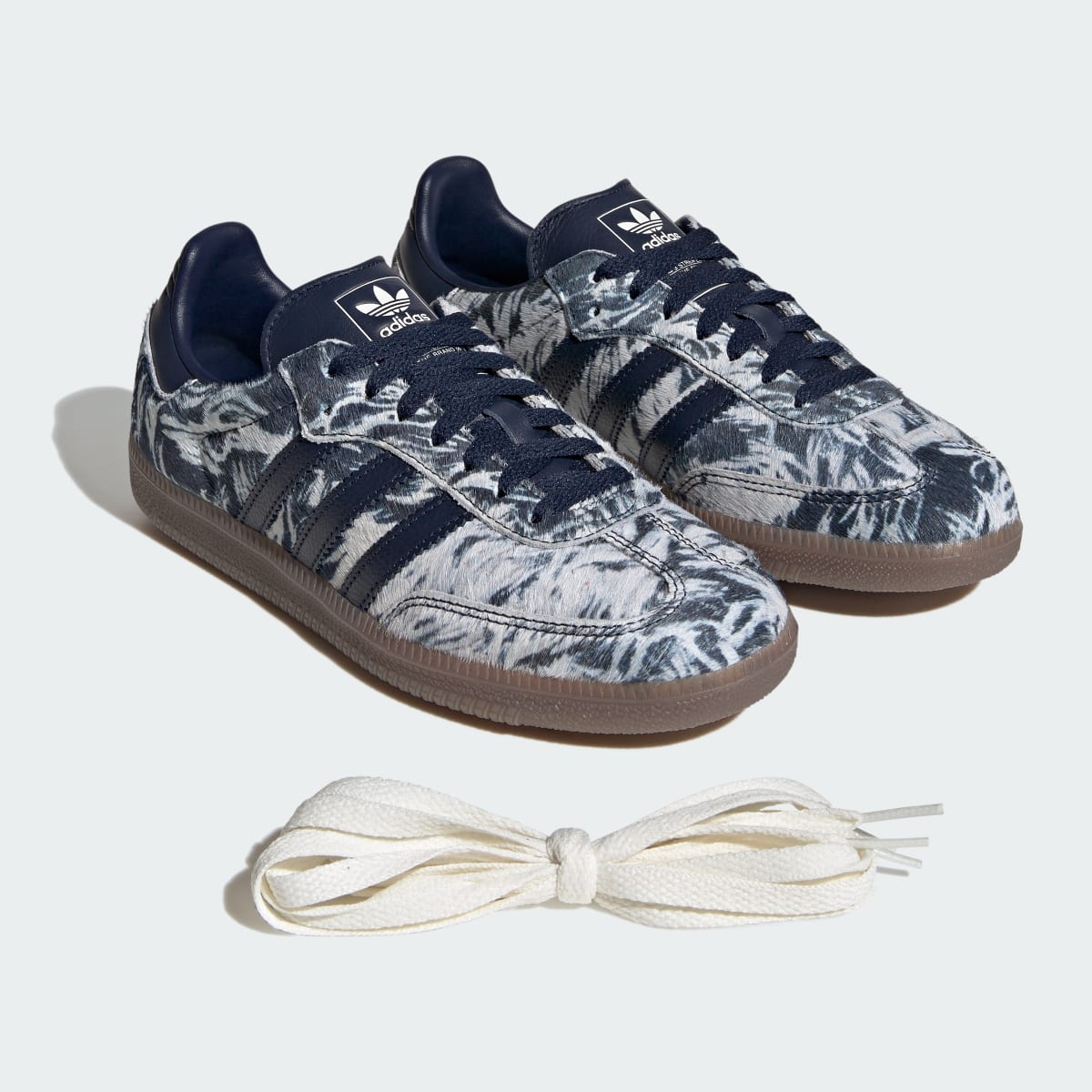 adidas Women's Samba Shoes - Night Indigo / Night Indigo / Off White