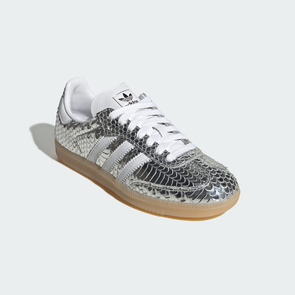 adidas Women's Samba Shoes - Silver Metallic / Cloud White / Gum